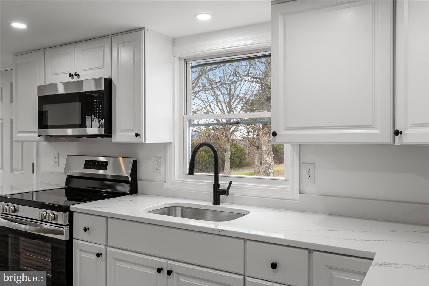 3221 LAUREL GROVE RD, WINCHESTER, Virginia 22602, 4 Bedrooms Bedrooms, ,2 BathroomsBathrooms,Residential,For sale,3221 LAUREL GROVE RD,VAFV2038200 MLS # VAFV2038200