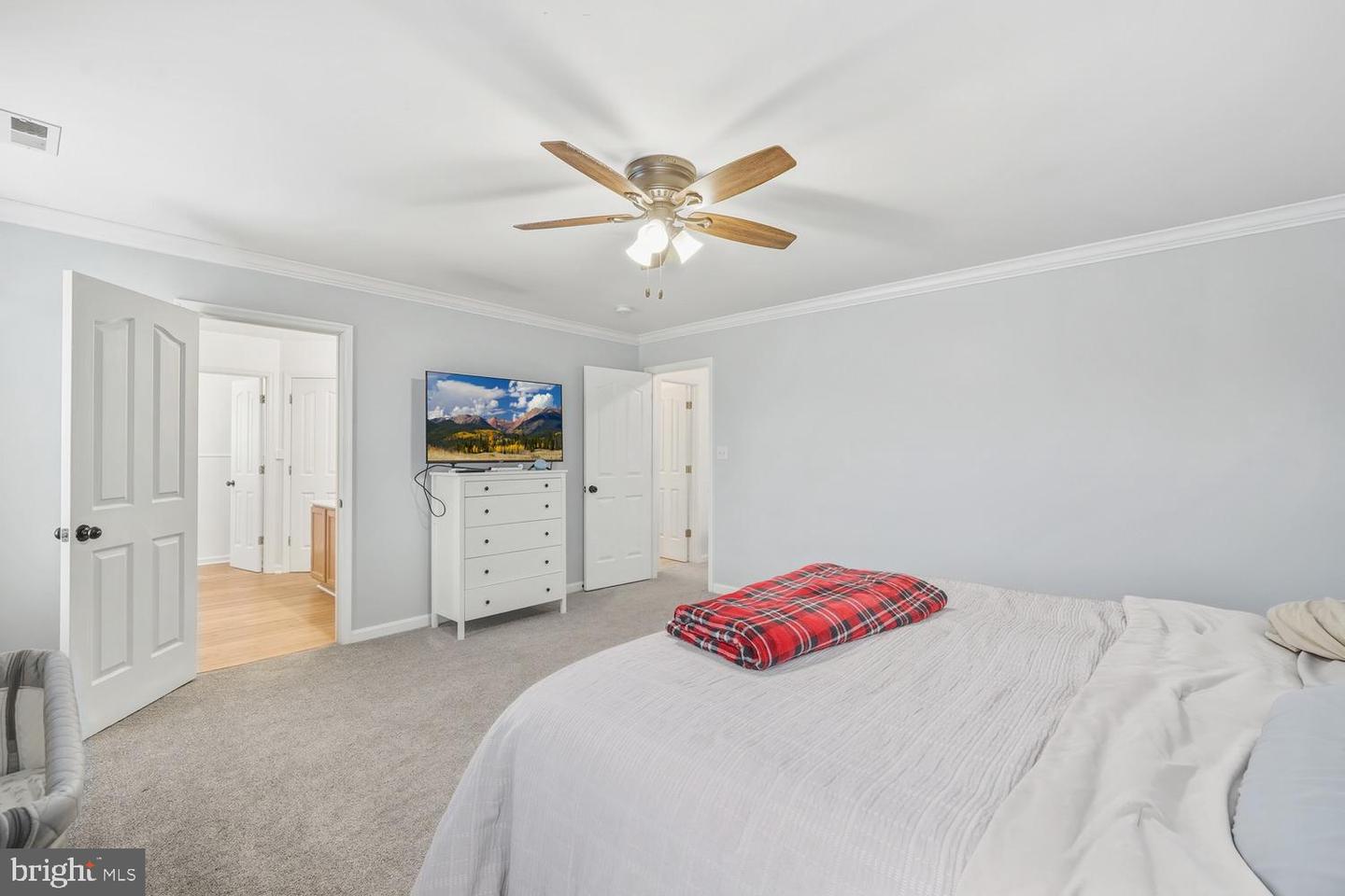 11818 GERANIUM ST, FREDERICKSBURG, Virginia 22407, 4 Bedrooms Bedrooms, ,3 BathroomsBathrooms,Residential,For sale,11818 GERANIUM ST,VASP2037808 MLS # VASP2037808