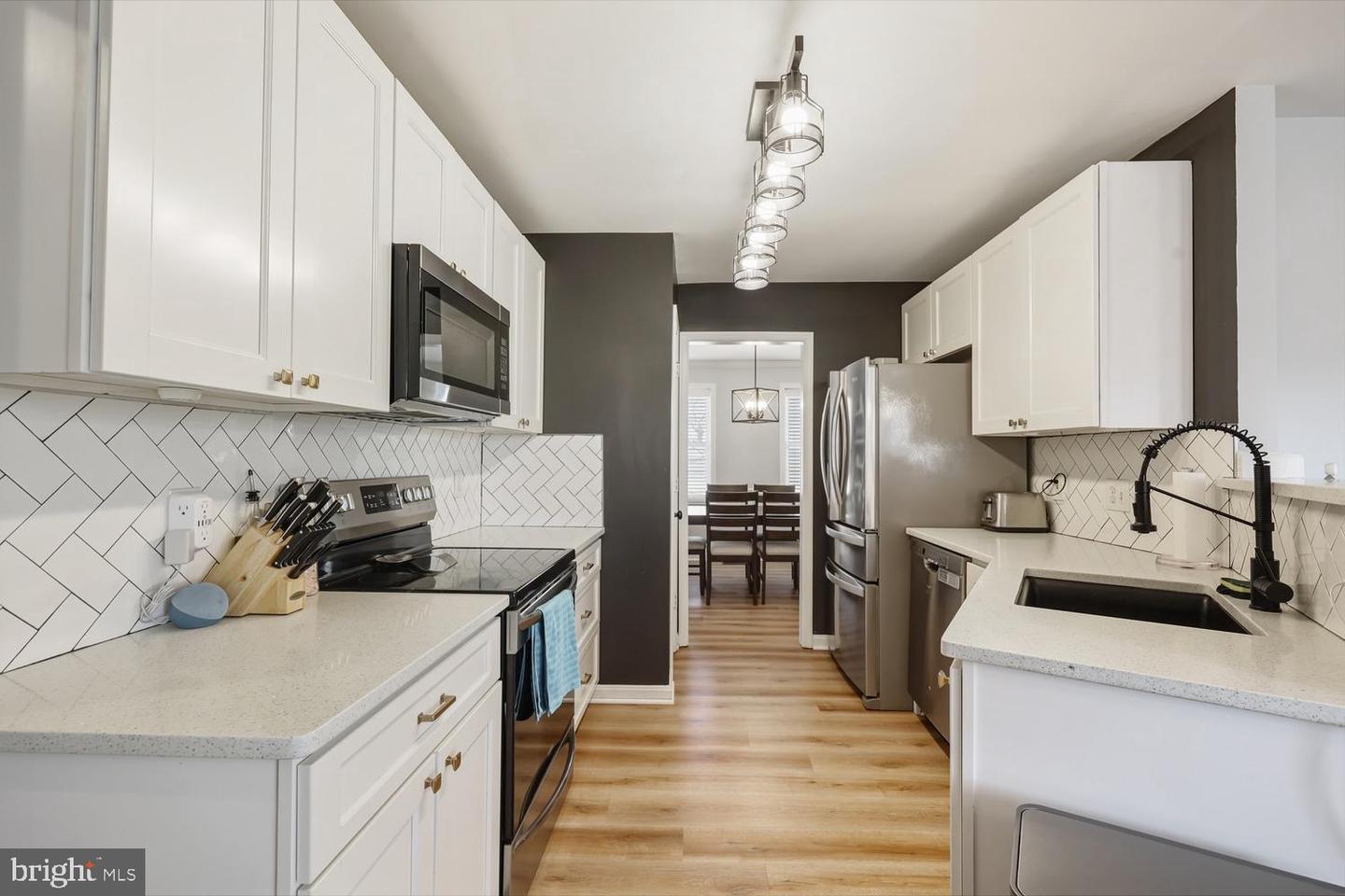 11818 GERANIUM ST, FREDERICKSBURG, Virginia 22407, 4 Bedrooms Bedrooms, ,3 BathroomsBathrooms,Residential,For sale,11818 GERANIUM ST,VASP2037808 MLS # VASP2037808