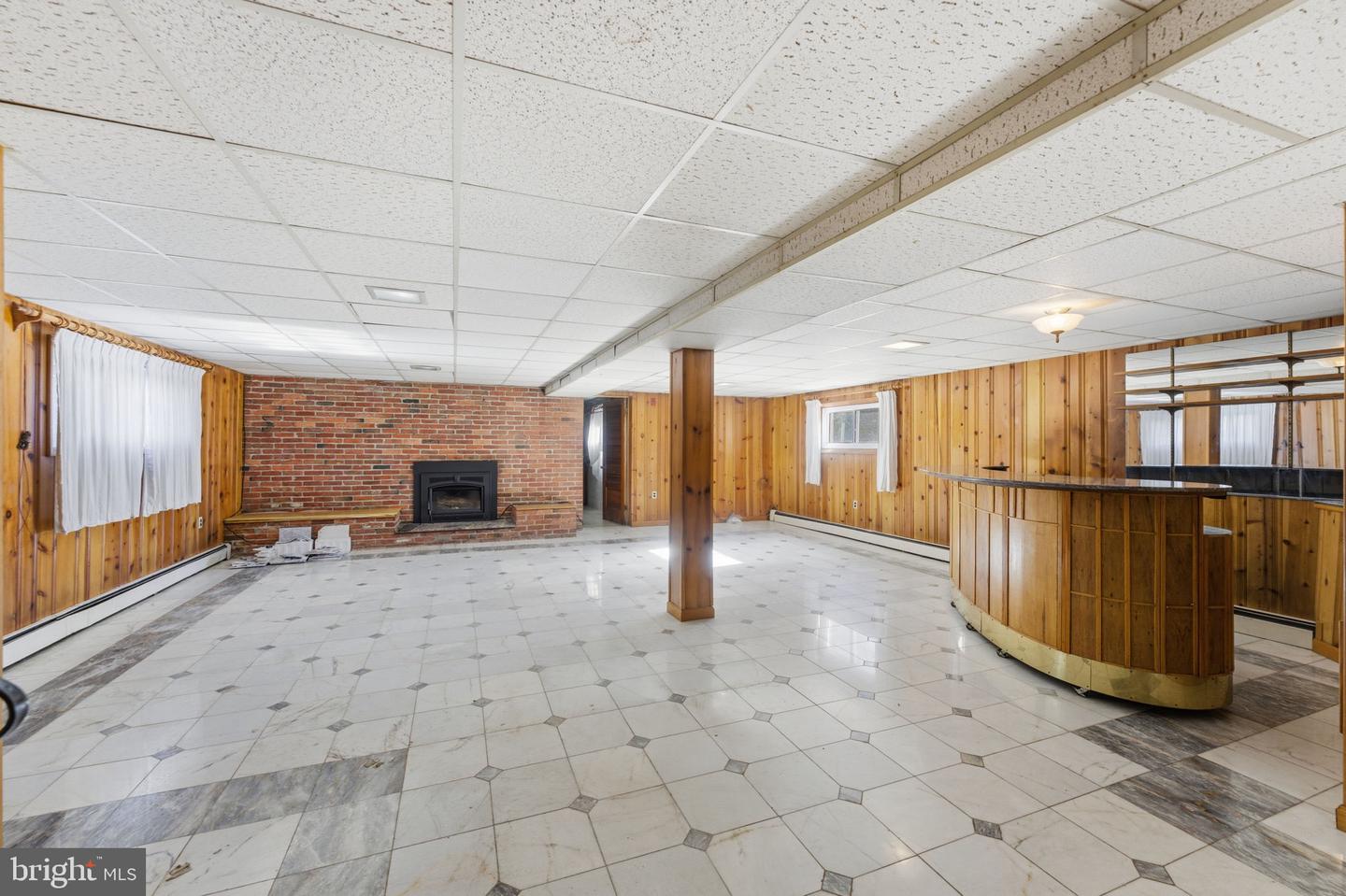 8819 SOUTHWICK ST, FAIRFAX, Virginia 22031, 4 Bedrooms Bedrooms, ,3 BathroomsBathrooms,Residential,For sale,8819 SOUTHWICK ST,VAFX2280406 MLS # VAFX2280406 8819 SOUTHWICK ST, FAIRFAX, Virginia 22031, 4 Bedrooms Bedrooms, ,3 BathroomsBathrooms,Residential,For sale,8819 SOUTHWICK ST,VAFX2280406 MLS # VAFX2280406