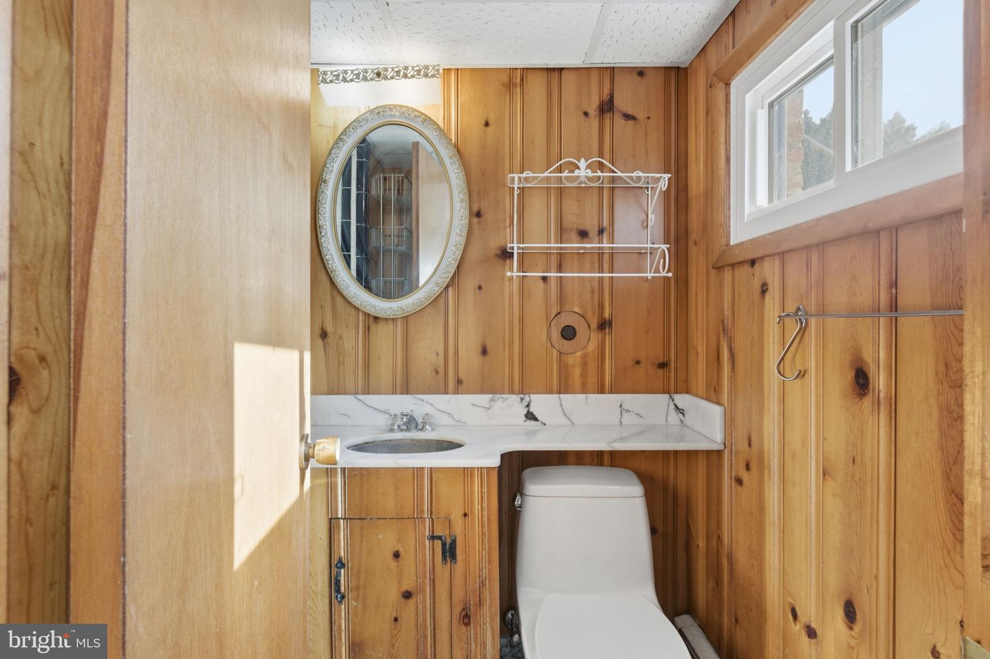 8819 SOUTHWICK ST, FAIRFAX, Virginia 22031, 4 Bedrooms Bedrooms, ,3 BathroomsBathrooms,Residential,For sale,8819 SOUTHWICK ST,VAFX2280406 MLS # VAFX2280406 8819 SOUTHWICK ST, FAIRFAX, Virginia 22031, 4 Bedrooms Bedrooms, ,3 BathroomsBathrooms,Residential,For sale,8819 SOUTHWICK ST,VAFX2280406 MLS # VAFX2280406