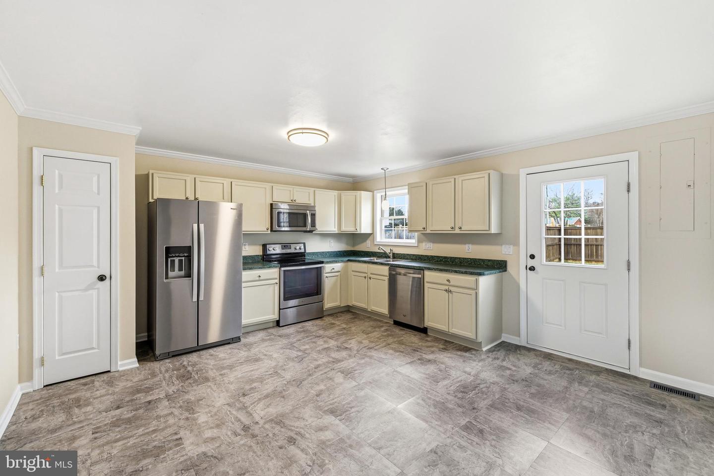 102 KADIES LN, EDINBURG, Virginia 22824, 3 Bedrooms Bedrooms, ,1 BathroomBathrooms,Residential,For sale,102 KADIES LN,VASH2013106 MLS # VASH2013106 102 KADIES LN, EDINBURG, Virginia 22824, 3 Bedrooms Bedrooms, ,1 BathroomBathrooms,Residential,For sale,102 KADIES LN,VASH2013106 MLS # VASH2013106