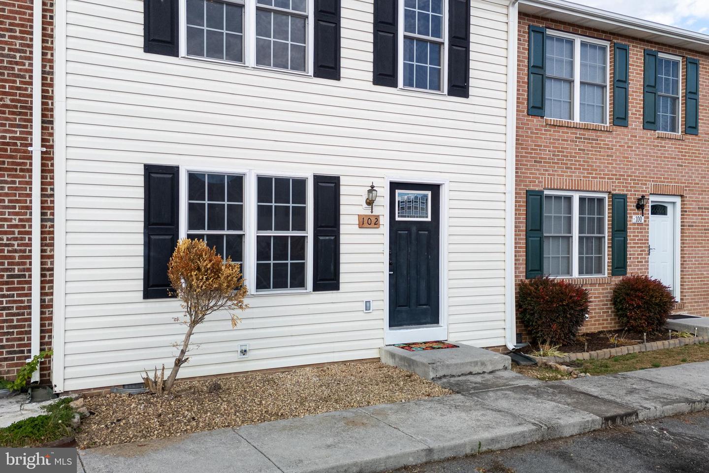 102 KADIES LN, EDINBURG, Virginia 22824, 3 Bedrooms Bedrooms, ,1 BathroomBathrooms,Residential,For sale,102 KADIES LN,VASH2013106 MLS # VASH2013106 102 KADIES LN, EDINBURG, Virginia 22824, 3 Bedrooms Bedrooms, ,1 BathroomBathrooms,Residential,For sale,102 KADIES LN,VASH2013106 MLS # VASH2013106