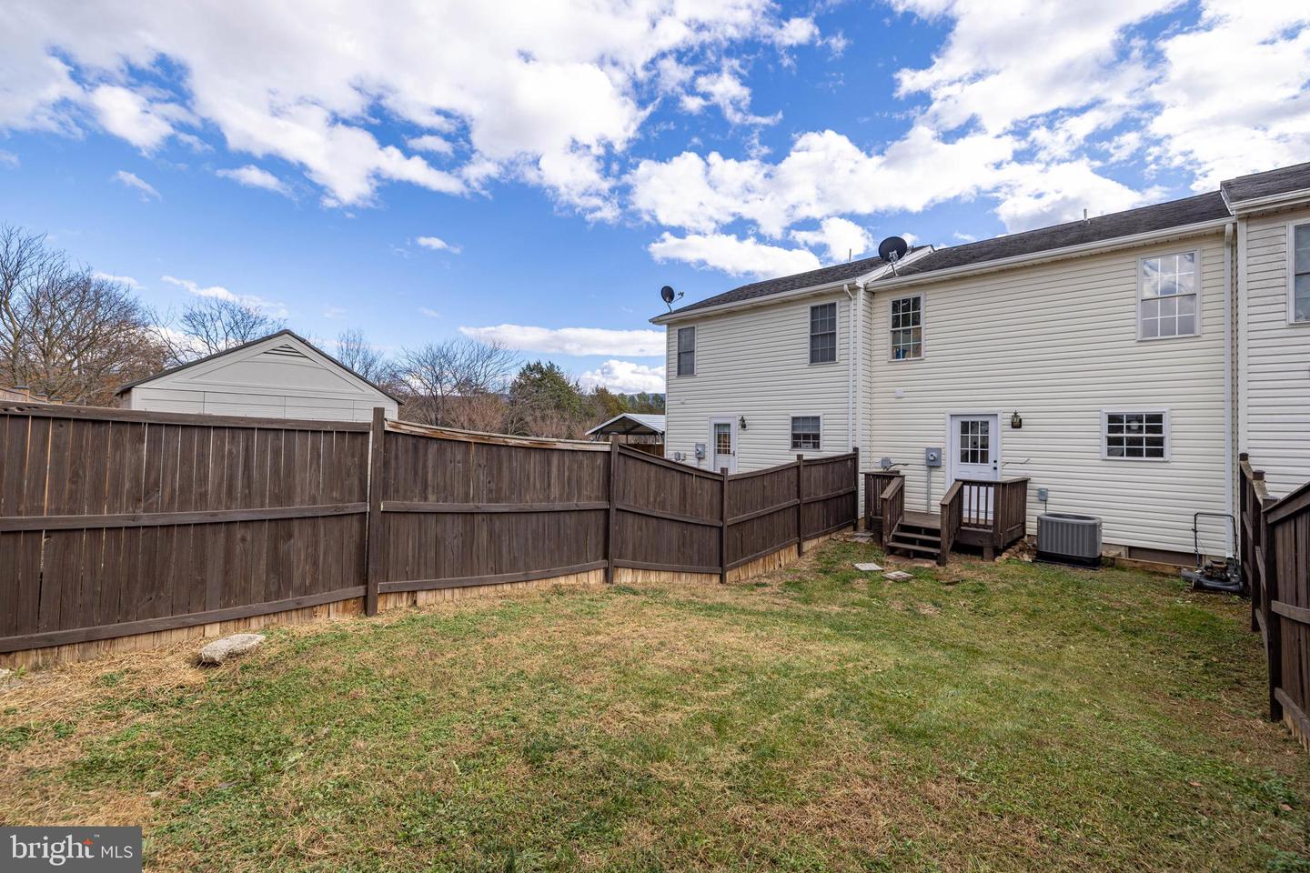 102 KADIES LN, EDINBURG, Virginia 22824, 3 Bedrooms Bedrooms, ,1 BathroomBathrooms,Residential,For sale,102 KADIES LN,VASH2013106 MLS # VASH2013106 102 KADIES LN, EDINBURG, Virginia 22824, 3 Bedrooms Bedrooms, ,1 BathroomBathrooms,Residential,For sale,102 KADIES LN,VASH2013106 MLS # VASH2013106