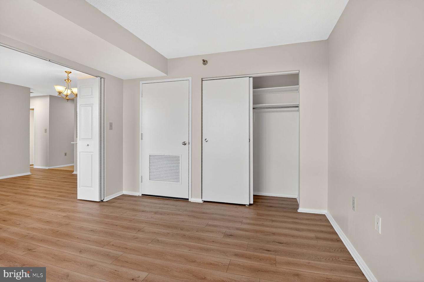 1808 OLD MEADOW RD #507, MCLEAN, Virginia 22102, 1 Bedroom Bedrooms, ,1 BathroomBathrooms,Residential,For sale,1808 OLD MEADOW RD #507,VAFX2280424 MLS # VAFX2280424