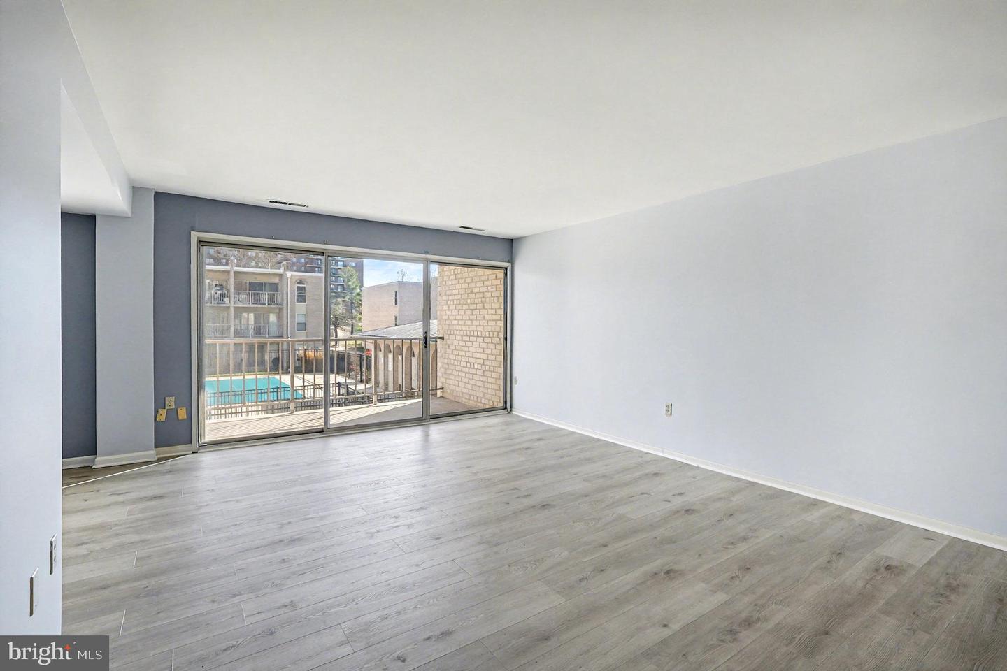 29 CANTERBURY SQ #201, ALEXANDRIA, Virginia 22304, 2 Bedrooms Bedrooms, ,1 BathroomBathrooms,Residential,For sale,29 CANTERBURY SQ #201,VAAX2052044 MLS # VAAX2052044 29 CANTERBURY SQ #201, ALEXANDRIA, Virginia 22304, 2 Bedrooms Bedrooms, ,1 BathroomBathrooms,Residential,For sale,29 CANTERBURY SQ #201,VAAX2052044 MLS # VAAX2052044