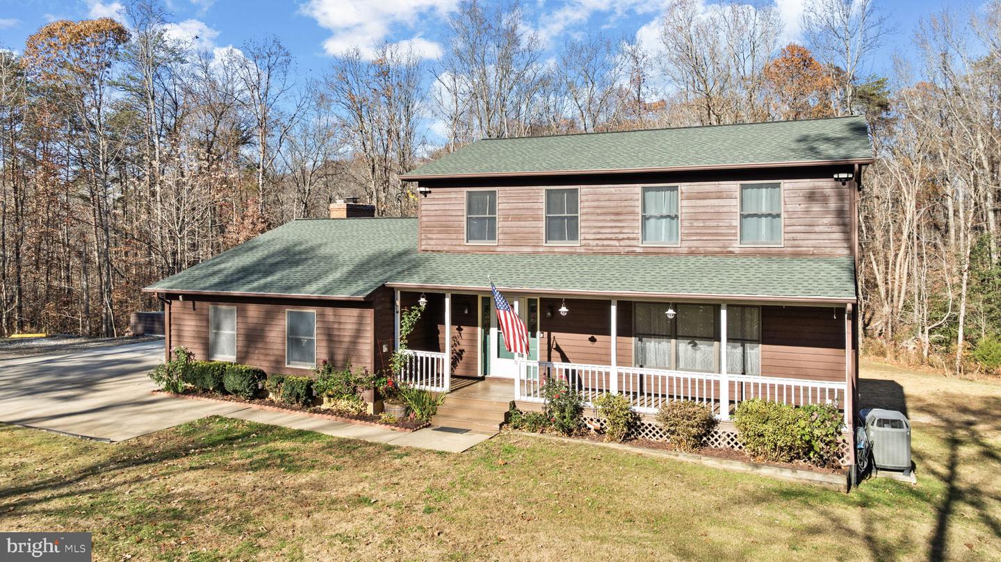 4075 RED GATE LN, KING GEORGE, Virginia 22485, 5 Bedrooms Bedrooms, ,3 BathroomsBathrooms,Residential,For sale,4075 RED GATE LN,VAKG2007314 MLS # VAKG2007314 4075 RED GATE LN, KING GEORGE, Virginia 22485, 5 Bedrooms Bedrooms, ,3 BathroomsBathrooms,Residential,For sale,4075 RED GATE LN,VAKG2007314 MLS # VAKG2007314