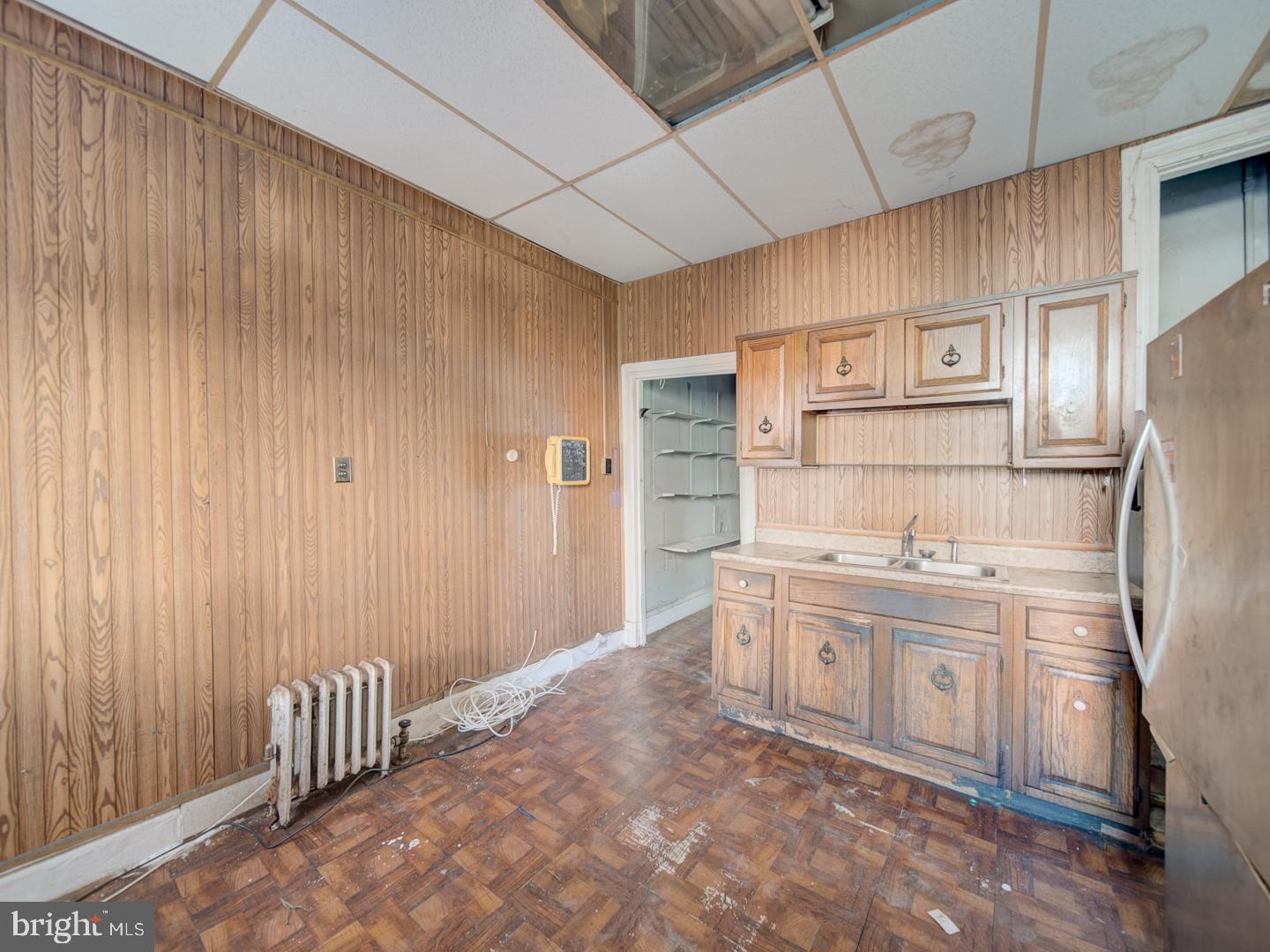 1129 GIRARD ST NW, WASHINGTON, District Of Columbia 20009, 4 Bedrooms Bedrooms, ,2 BathroomsBathrooms,Residential,For sale,1129 GIRARD ST NW,DCDC2233058 MLS # DCDC2233058