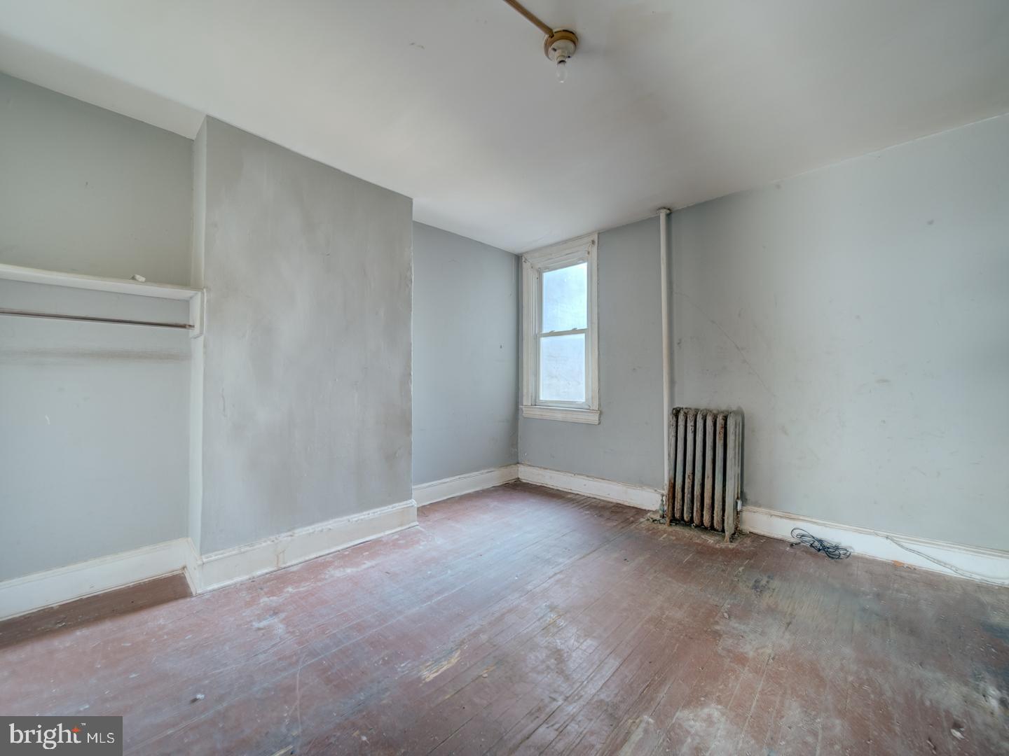 1129 GIRARD ST NW, WASHINGTON, District Of Columbia 20009, 4 Bedrooms Bedrooms, ,2 BathroomsBathrooms,Residential,For sale,1129 GIRARD ST NW,DCDC2233058 MLS # DCDC2233058