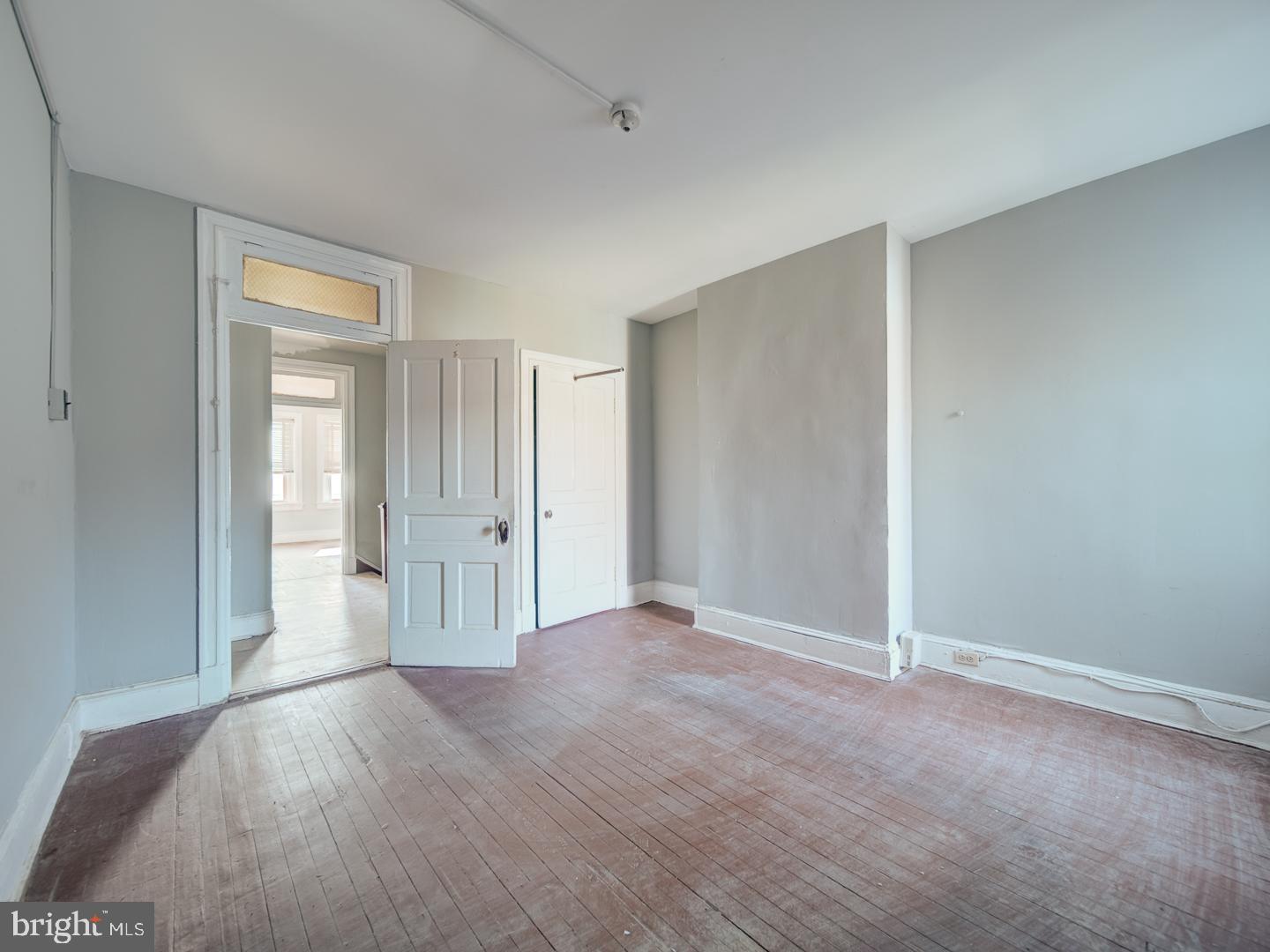 1129 GIRARD ST NW, WASHINGTON, District Of Columbia 20009, 4 Bedrooms Bedrooms, ,2 BathroomsBathrooms,Residential,For sale,1129 GIRARD ST NW,DCDC2233058 MLS # DCDC2233058