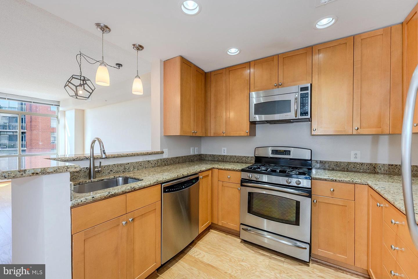 3650 S GLEBE RD #460, ARLINGTON, Virginia 22202, 1 Bedroom Bedrooms, ,1 BathroomBathrooms,Residential,For sale,3650 S GLEBE RD #460,VAAR2066454 MLS # VAAR2066454