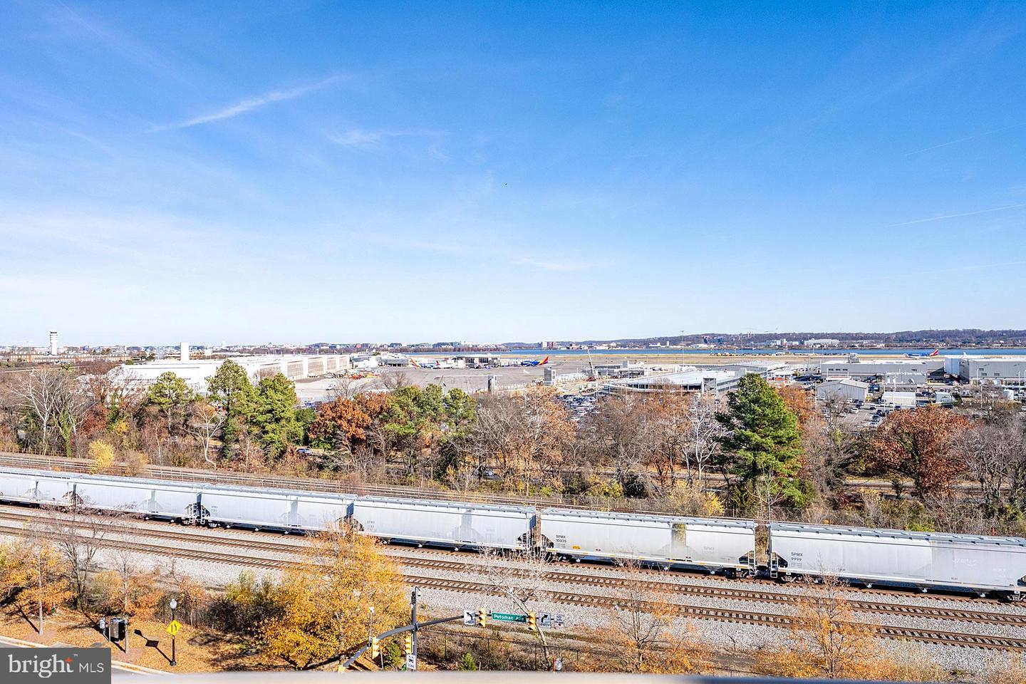 3650 S GLEBE RD #460, ARLINGTON, Virginia 22202, 1 Bedroom Bedrooms, ,1 BathroomBathrooms,Residential,For sale,3650 S GLEBE RD #460,VAAR2066454 MLS # VAAR2066454