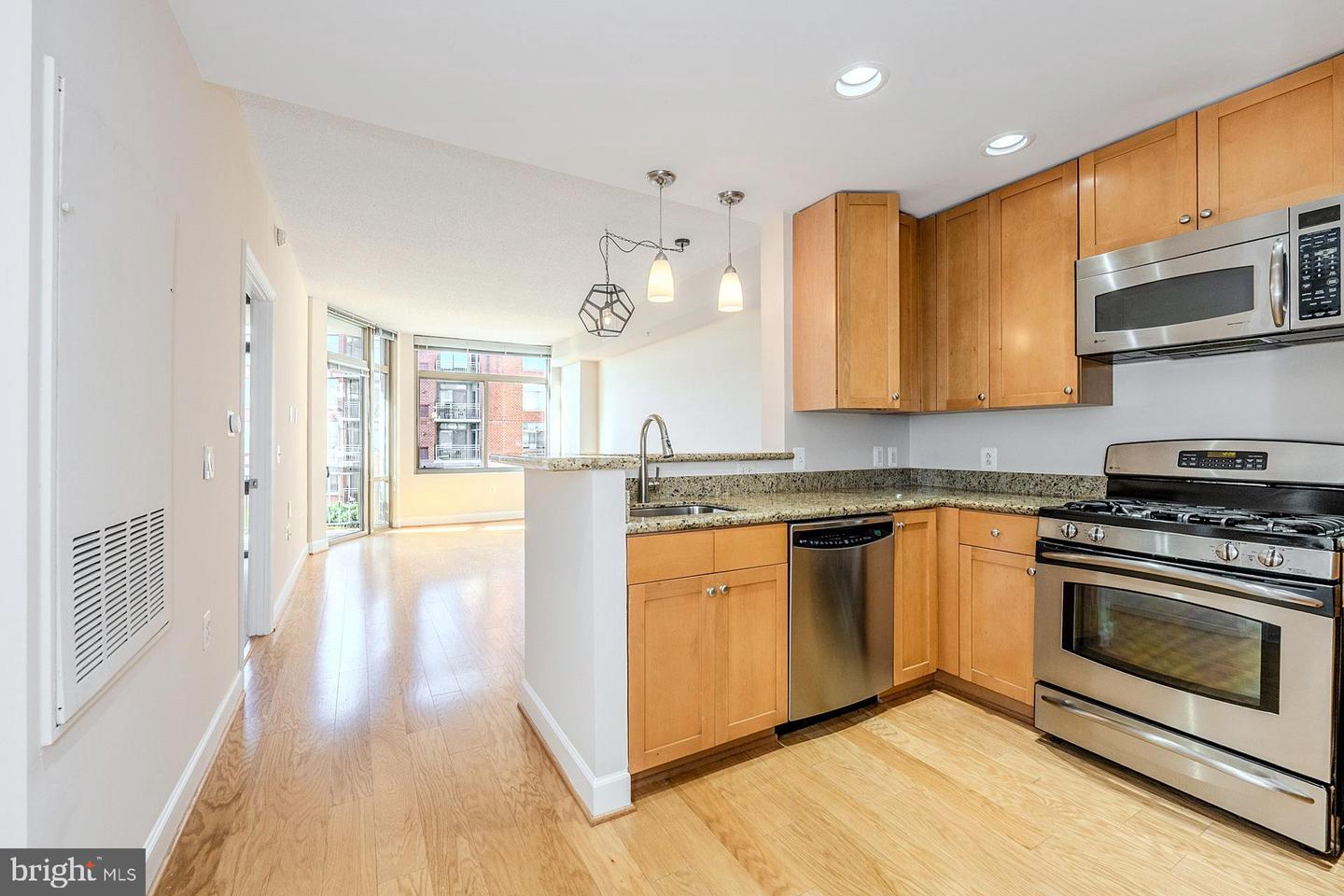 3650 S GLEBE RD #460, ARLINGTON, Virginia 22202, 1 Bedroom Bedrooms, ,1 BathroomBathrooms,Residential,For sale,3650 S GLEBE RD #460,VAAR2066454 MLS # VAAR2066454