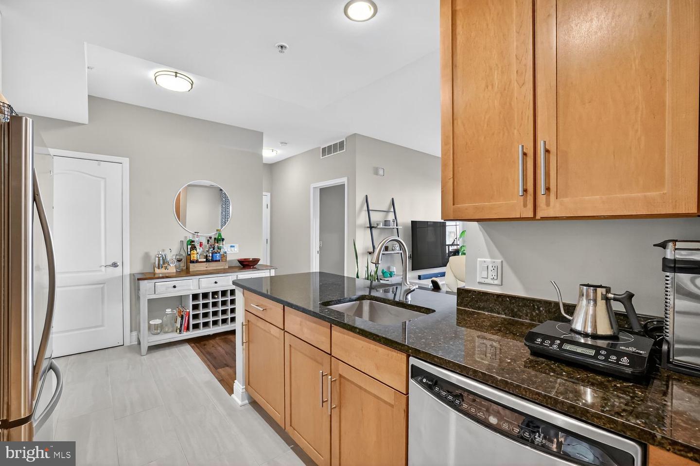 1111 ORONOCO ST #125, ALEXANDRIA, Virginia 22314, 1 Bedroom Bedrooms, ,1 BathroomBathrooms,Residential,For sale,1111 ORONOCO ST #125,VAAX2052094 MLS # VAAX2052094 1111 ORONOCO ST #125, ALEXANDRIA, Virginia 22314, 1 Bedroom Bedrooms, ,1 BathroomBathrooms,Residential,For sale,1111 ORONOCO ST #125,VAAX2052094 MLS # VAAX2052094