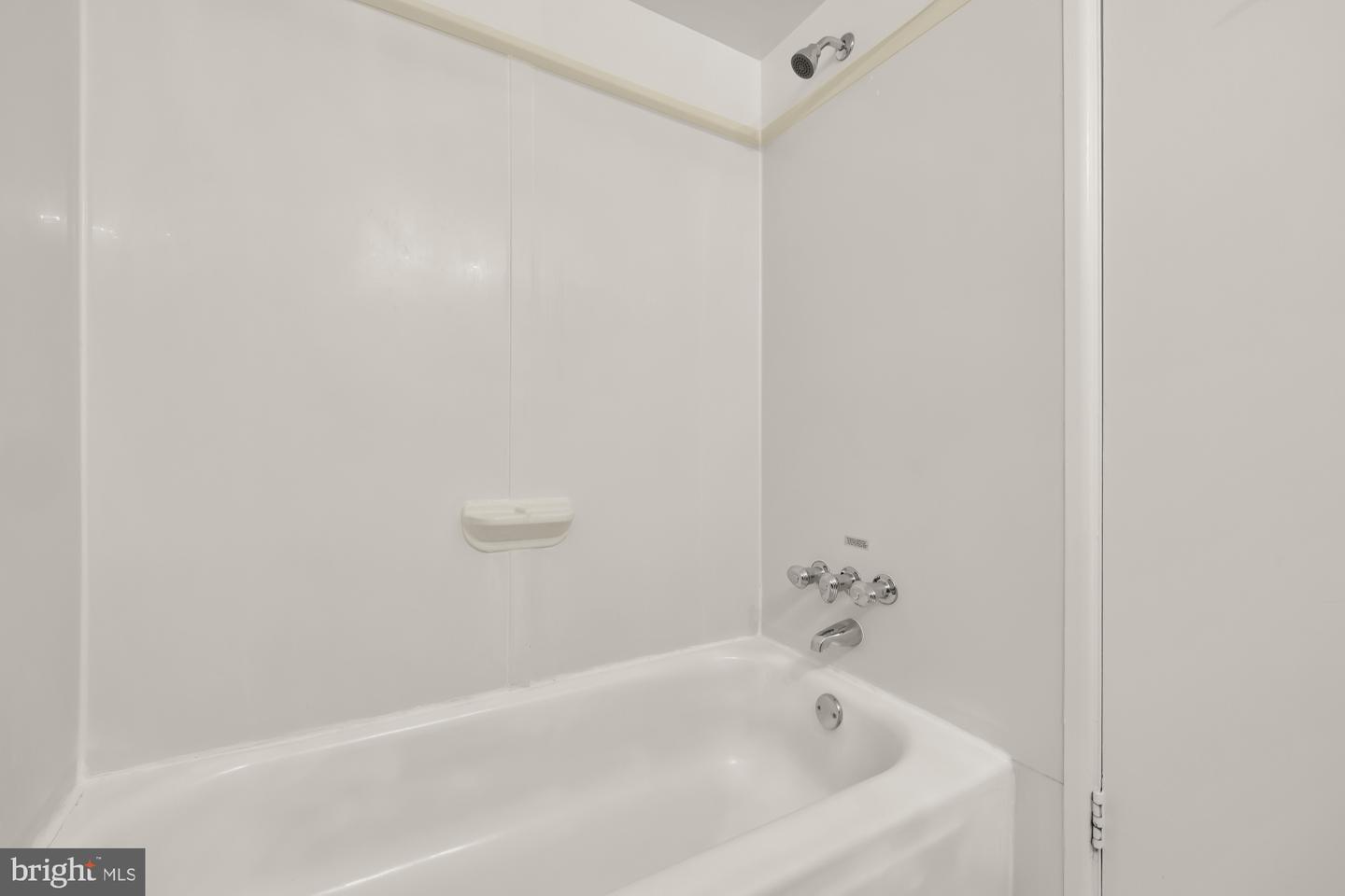 2911 CHARING CROSS RD #16, FALLS CHURCH, Virginia 22042, 2 Bedrooms Bedrooms, ,1 BathroomBathrooms,Residential,For sale,2911 CHARING CROSS RD #16,VAFX2280802 MLS # VAFX2280802
