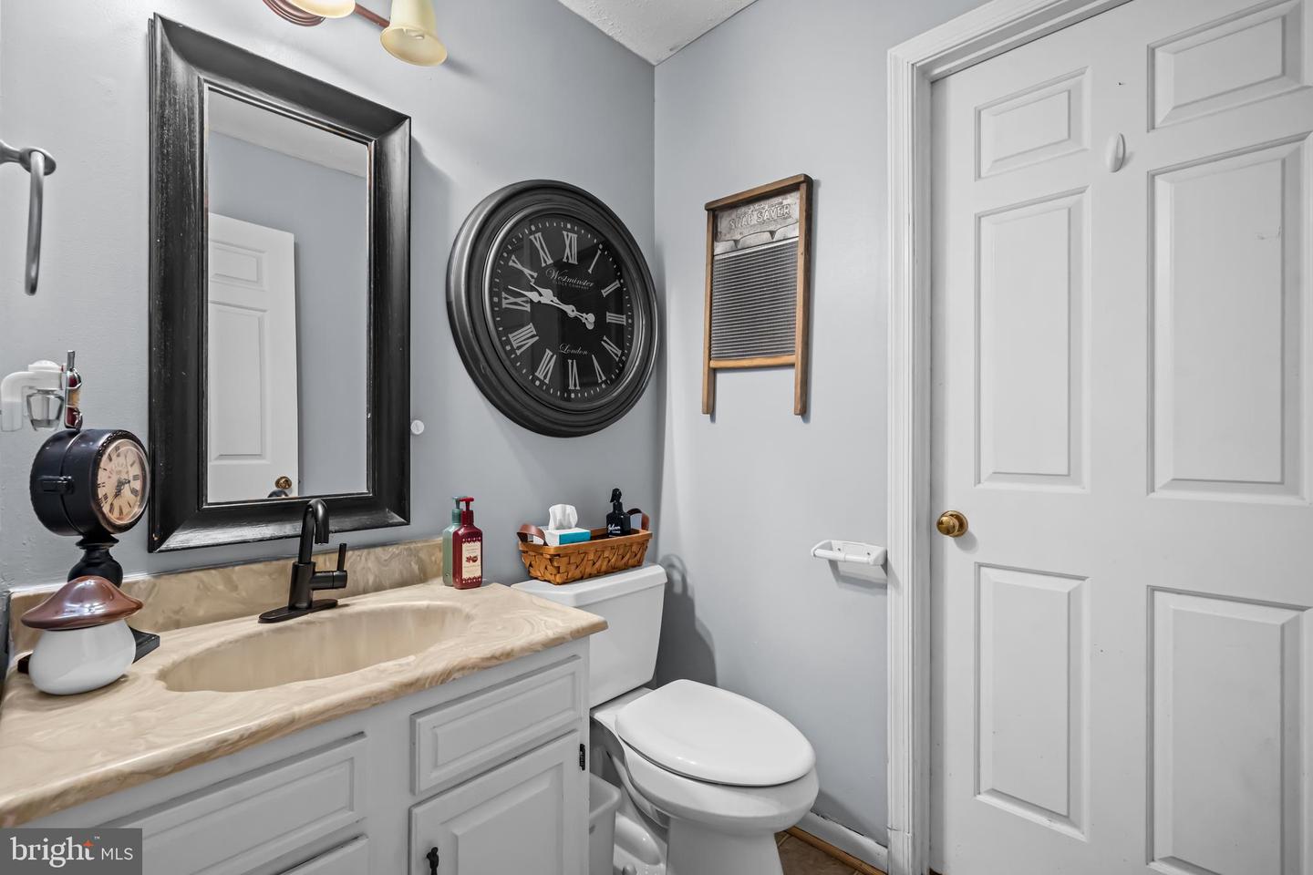 15985 COVE LN, DUMFRIES, Virginia 22025, 4 Bedrooms Bedrooms, ,3 BathroomsBathrooms,Residential,For sale,15985 COVE LN,VAPW2108466 MLS # VAPW2108466