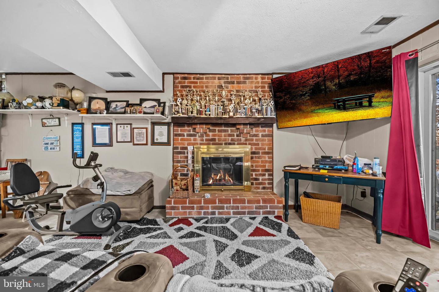 15985 COVE LN, DUMFRIES, Virginia 22025, 4 Bedrooms Bedrooms, ,3 BathroomsBathrooms,Residential,For sale,15985 COVE LN,VAPW2108466 MLS # VAPW2108466