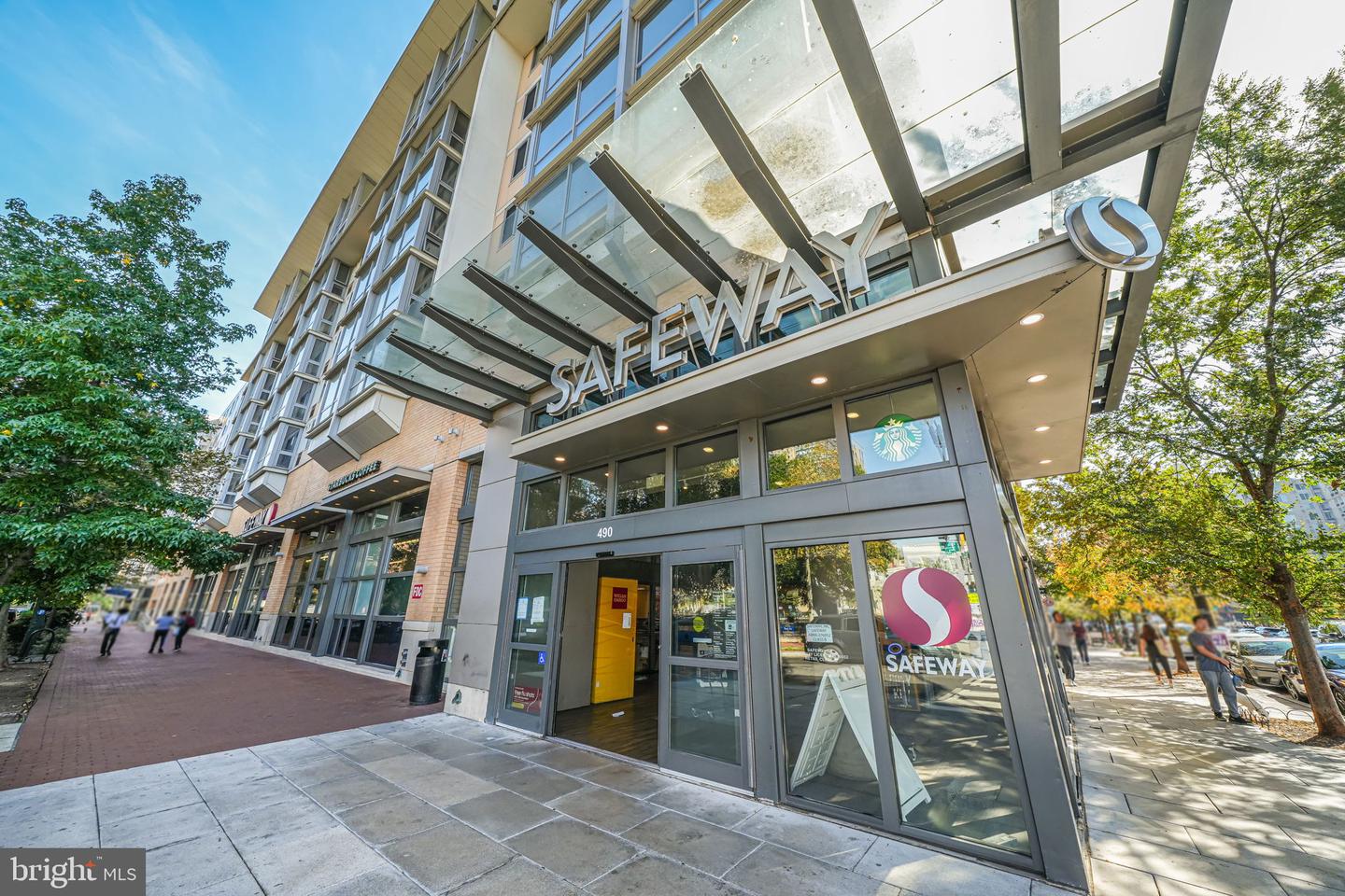 460 NEW YORK AVE NW #401, WASHINGTON, District Of Columbia 20001, 1 Bedroom Bedrooms, 2 Rooms Rooms,1 BathroomBathrooms,Residential,For sale,460 NEW YORK AVE NW #401,DCDC2233278 MLS # DCDC2233278