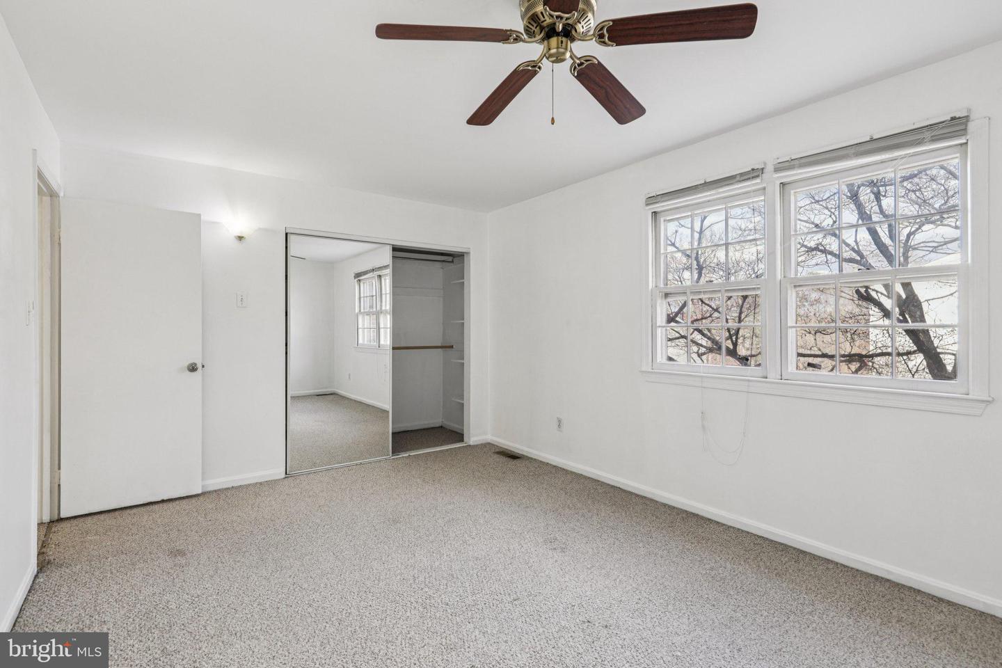 5037 HEAD CT, FAIRFAX, Virginia 22032, 3 Bedrooms Bedrooms, 6 Rooms Rooms,2 BathroomsBathrooms,Residential,For sale,5037 HEAD CT,VAFX2280856 MLS # VAFX2280856