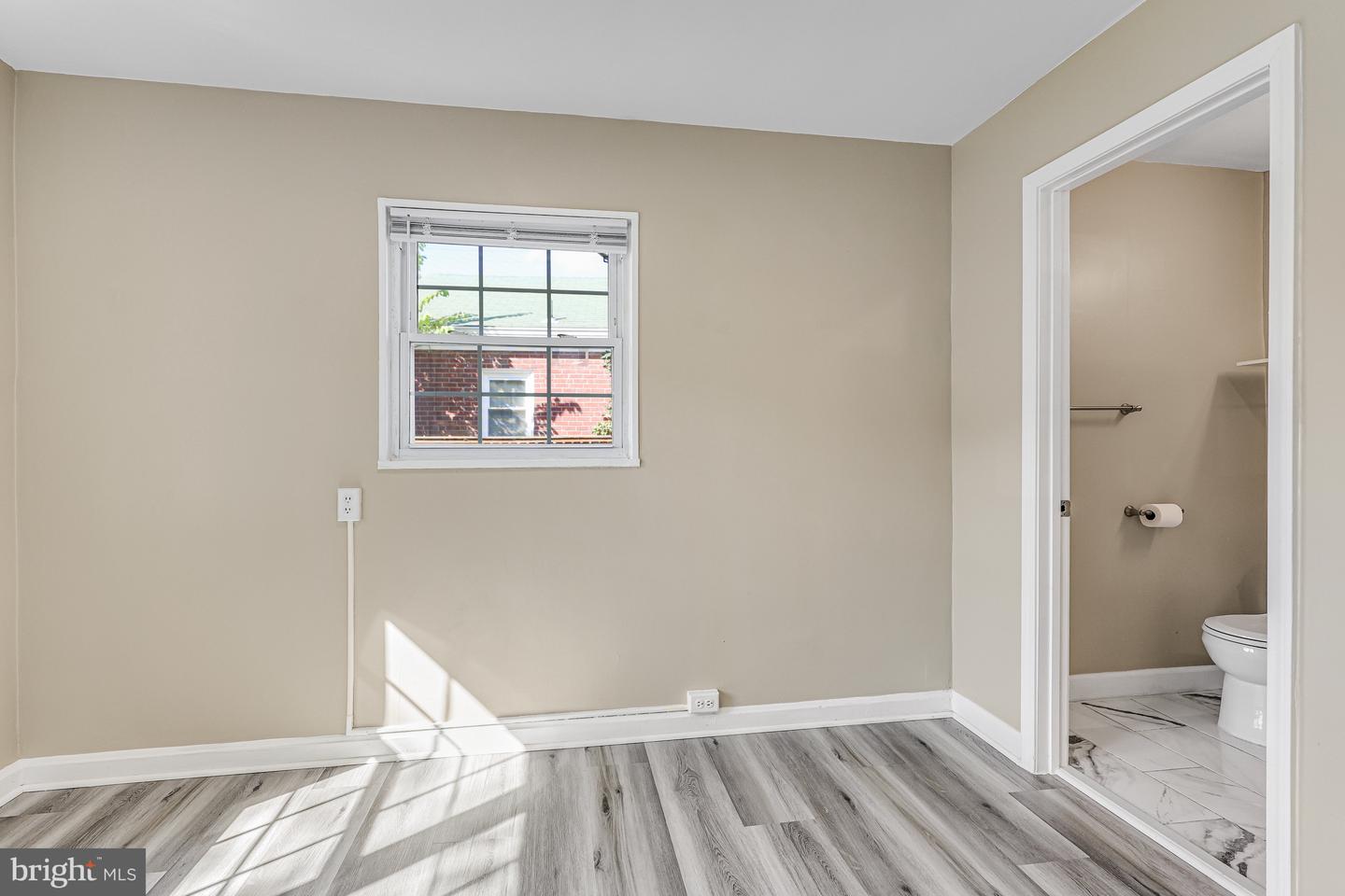 4719 25TH ST N, ARLINGTON, Virginia 22207, 3 Bedrooms Bedrooms, ,3 BathroomsBathrooms,Residential,For sale,4719 25TH ST N,VAAR2066512 MLS # VAAR2066512