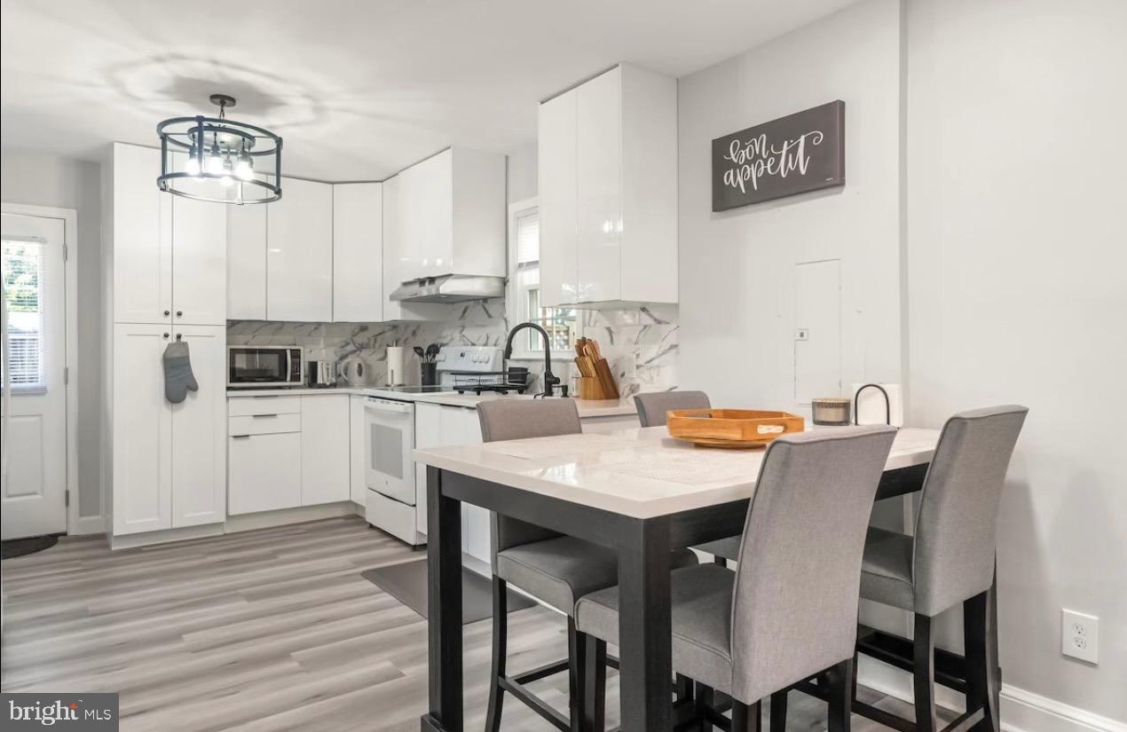 4719 25TH ST N, ARLINGTON, Virginia 22207, 3 Bedrooms Bedrooms, ,3 BathroomsBathrooms,Residential,For sale,4719 25TH ST N,VAAR2066512 MLS # VAAR2066512