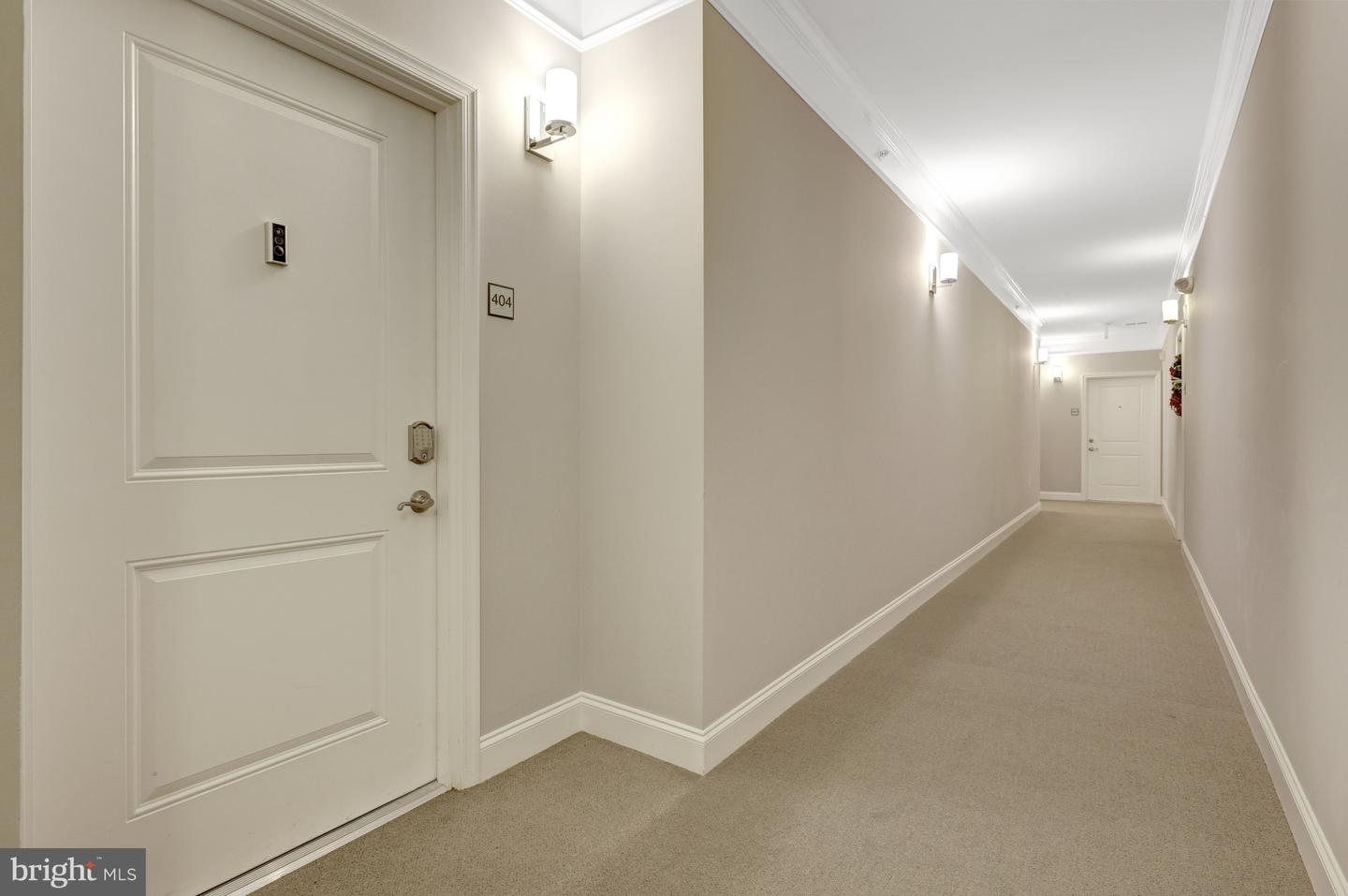 23631 HAVELOCK WALK TER #404, ASHBURN, Virginia 20148, 2 Bedrooms Bedrooms, ,2 BathroomsBathrooms,Residential,For sale,23631 HAVELOCK WALK TER #404,VALO2111814 MLS # VALO2111814