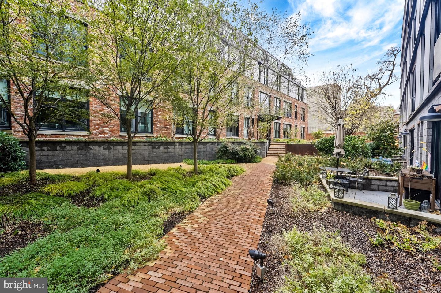 57 N N ST ST NW #125, WASHINGTON, District Of Columbia 20001, 2 Bedrooms Bedrooms, 4 Rooms Rooms,2 BathroomsBathrooms,Residential,For sale,57 N N ST ST NW #125,DCDC2233346 MLS # DCDC2233346