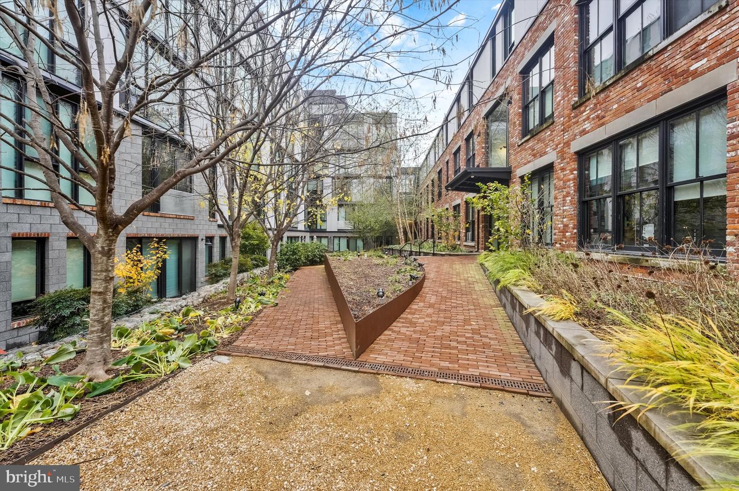 57 N N ST ST NW #125, WASHINGTON, District Of Columbia 20001, 2 Bedrooms Bedrooms, 4 Rooms Rooms,2 BathroomsBathrooms,Residential,For sale,57 N N ST ST NW #125,DCDC2233346 MLS # DCDC2233346