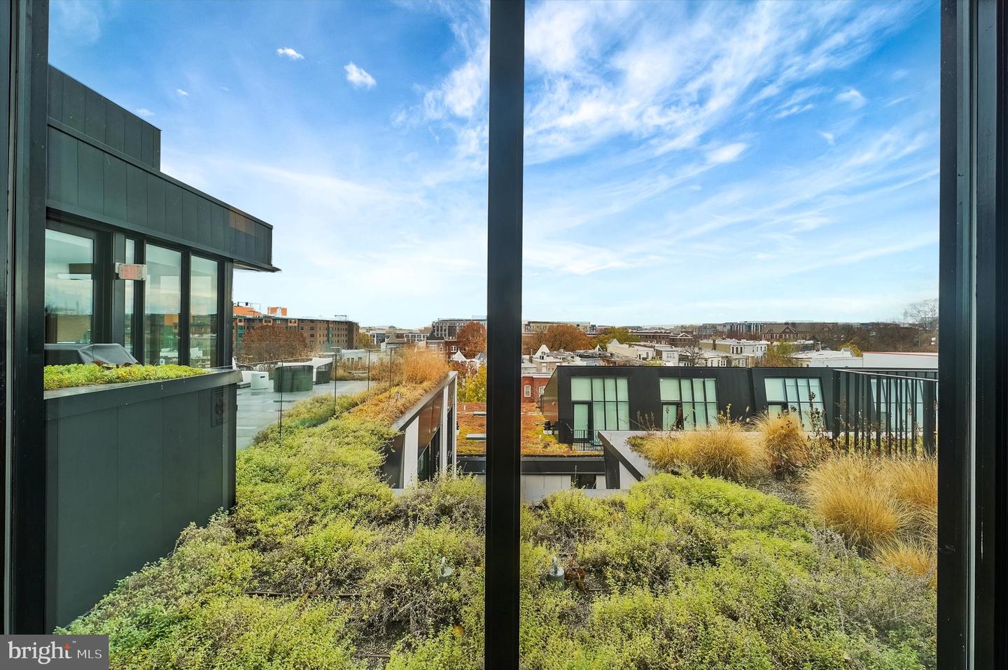 57 N N ST ST NW #125, WASHINGTON, District Of Columbia 20001, 2 Bedrooms Bedrooms, 4 Rooms Rooms,2 BathroomsBathrooms,Residential,For sale,57 N N ST ST NW #125,DCDC2233346 MLS # DCDC2233346