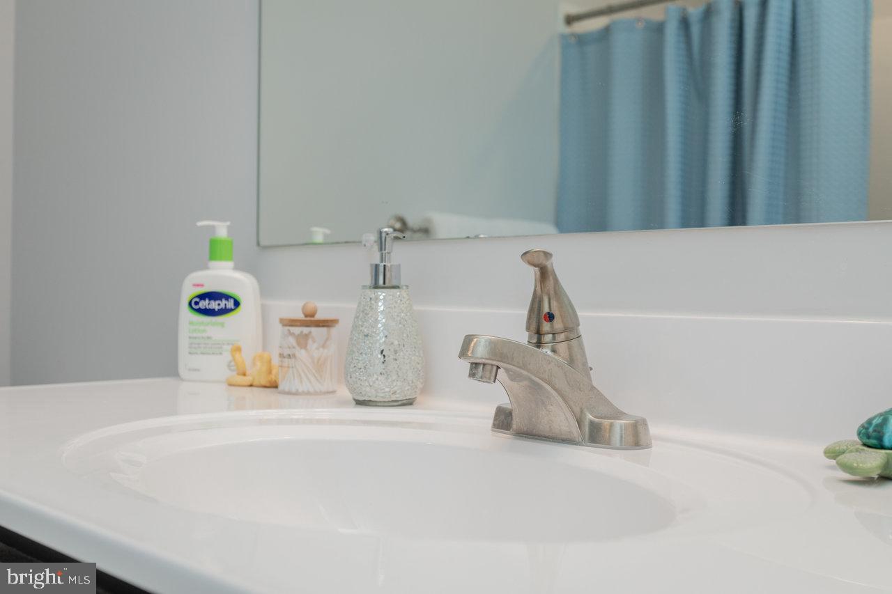 1079 BLUEMOON DR, ROCKINGHAM, Virginia 22801, 3 Bedrooms Bedrooms, ,2 BathroomsBathrooms,Residential,For sale,1079 BLUEMOON DR,VARO2002760 MLS # VARO2002760