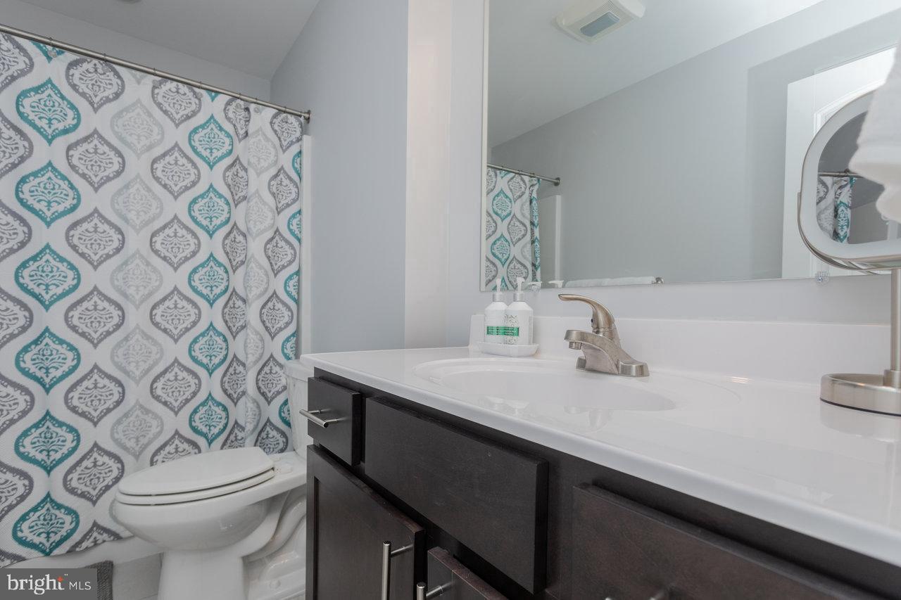 1079 BLUEMOON DR, ROCKINGHAM, Virginia 22801, 3 Bedrooms Bedrooms, ,2 BathroomsBathrooms,Residential,For sale,1079 BLUEMOON DR,VARO2002760 MLS # VARO2002760