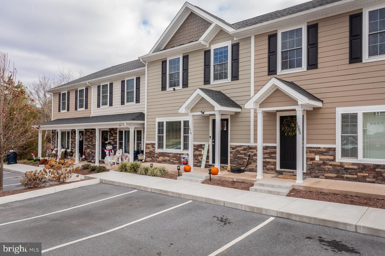 1079 BLUEMOON DR, ROCKINGHAM, Virginia 22801, 3 Bedrooms Bedrooms, ,2 BathroomsBathrooms,Residential,For sale,1079 BLUEMOON DR,VARO2002760 MLS # VARO2002760