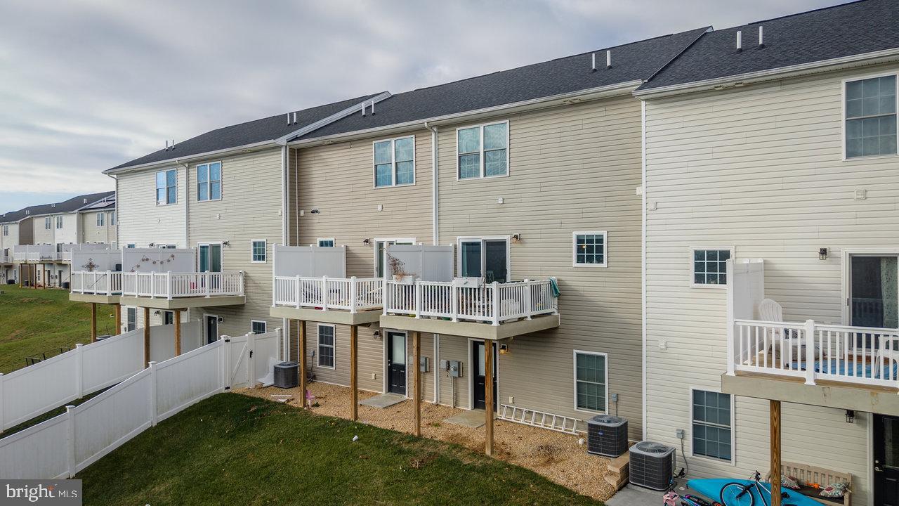 1079 BLUEMOON DR, ROCKINGHAM, Virginia 22801, 3 Bedrooms Bedrooms, ,2 BathroomsBathrooms,Residential,For sale,1079 BLUEMOON DR,VARO2002760 MLS # VARO2002760