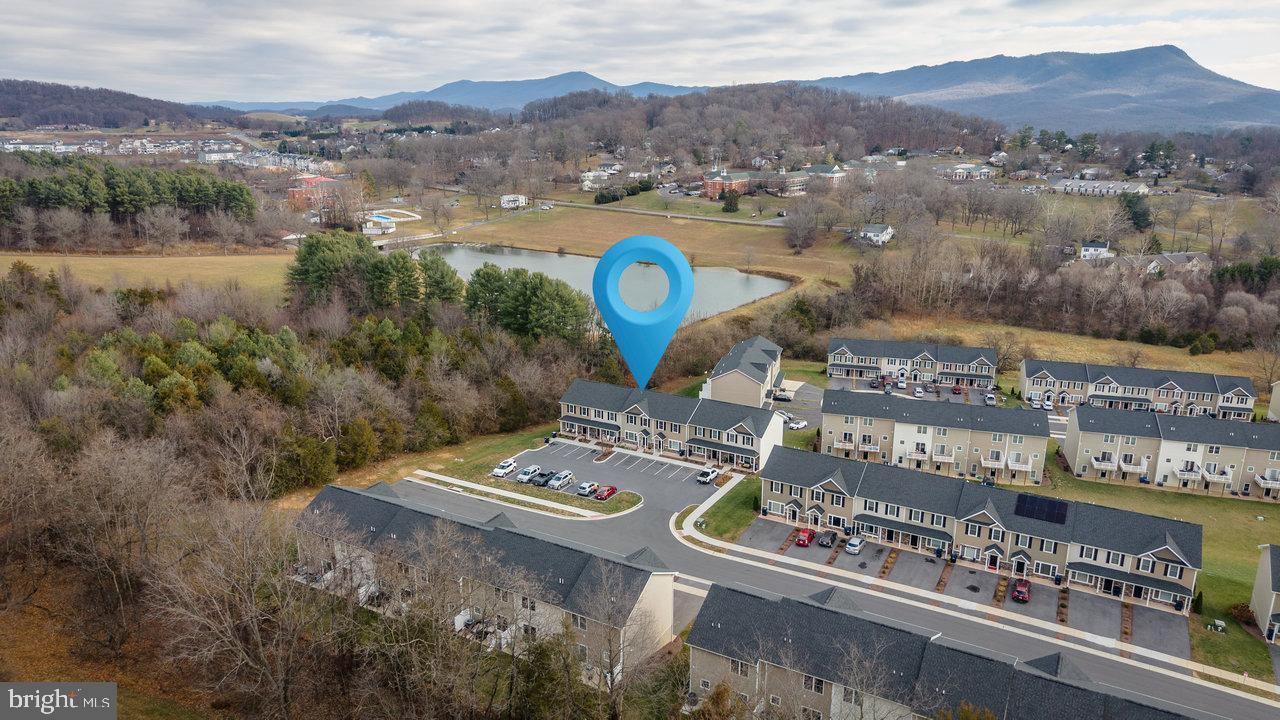 1079 BLUEMOON DR, ROCKINGHAM, Virginia 22801, 3 Bedrooms Bedrooms, ,2 BathroomsBathrooms,Residential,For sale,1079 BLUEMOON DR,VARO2002760 MLS # VARO2002760