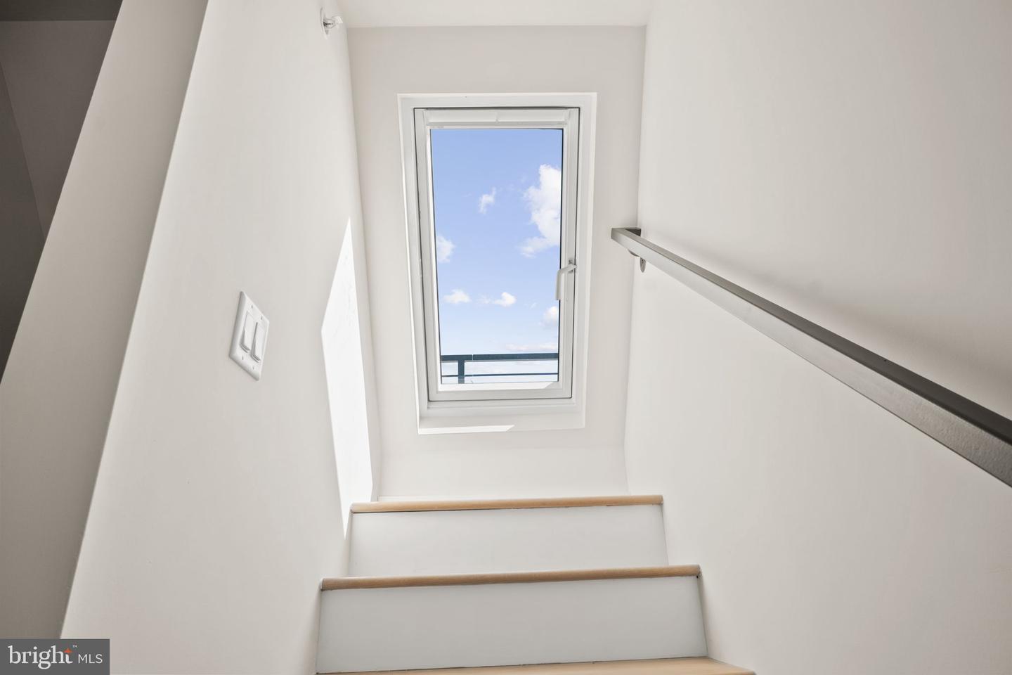 1923 CAPITOL AVE NE #2, WASHINGTON, District Of Columbia 20002, 3 Bedrooms Bedrooms, ,3 BathroomsBathrooms,Residential,For sale,1923 CAPITOL AVE NE #2,DCDC2233426 MLS # DCDC2233426