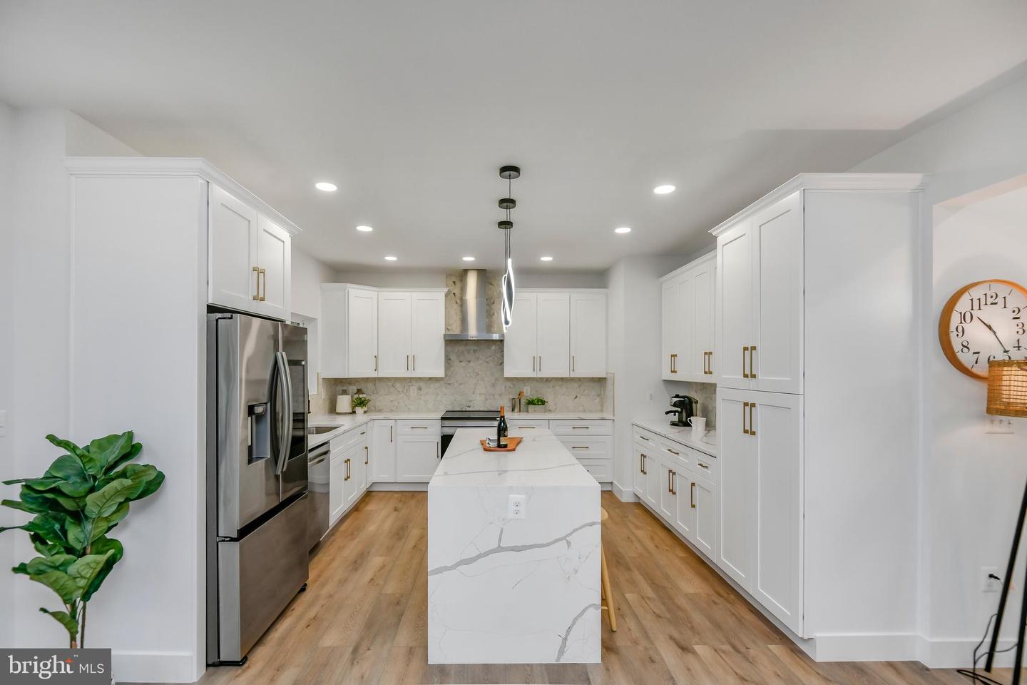 608 LAURA DR, FALLS CHURCH, Virginia 22046, 5 Bedrooms Bedrooms, ,3 BathroomsBathrooms,Residential,For sale,608 LAURA DR,VAFA2003484 MLS # VAFA2003484