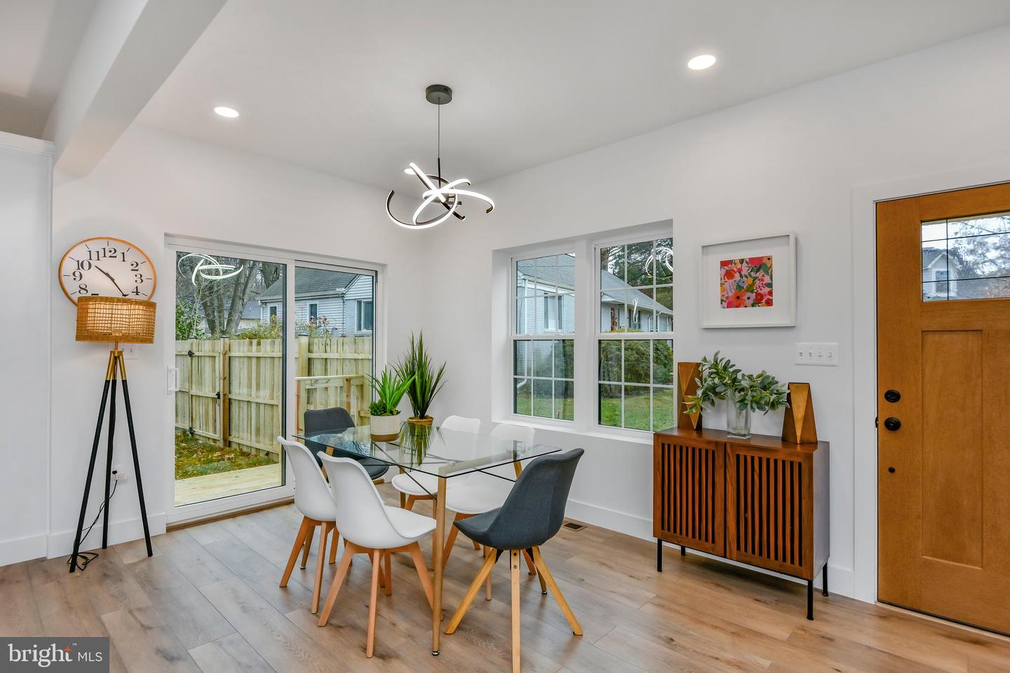 608 LAURA DR, FALLS CHURCH, Virginia 22046, 5 Bedrooms Bedrooms, ,3 BathroomsBathrooms,Residential,For sale,608 LAURA DR,VAFA2003484 MLS # VAFA2003484