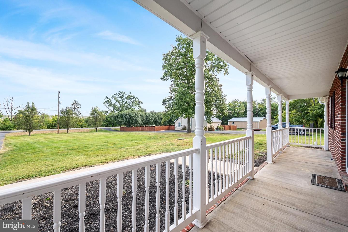 6075 STRASBURG RD, STRASBURG, Virginia 22657, 4 Bedrooms Bedrooms, ,2 BathroomsBathrooms,Residential,For sale,6075 STRASBURG RD,VAWR2010548 MLS # VAWR2010548