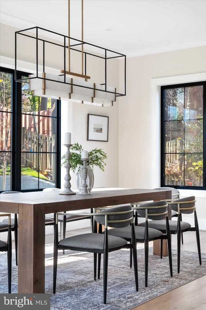 2929 N GREENCASTLE ST, ARLINGTON, Virginia 22207, 6 Bedrooms Bedrooms, ,6 BathroomsBathrooms,Residential,For sale,2929 N GREENCASTLE ST,VAAR2055410 MLS # VAAR2055410