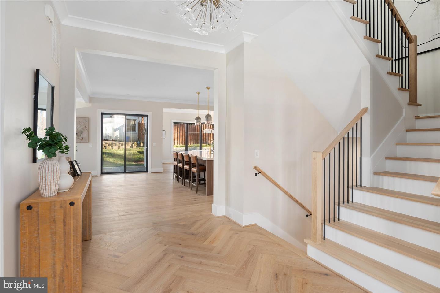 2929 N GREENCASTLE ST, ARLINGTON, Virginia 22207, 6 Bedrooms Bedrooms, ,6 BathroomsBathrooms,Residential,For sale,2929 N GREENCASTLE ST,VAAR2055410 MLS # VAAR2055410