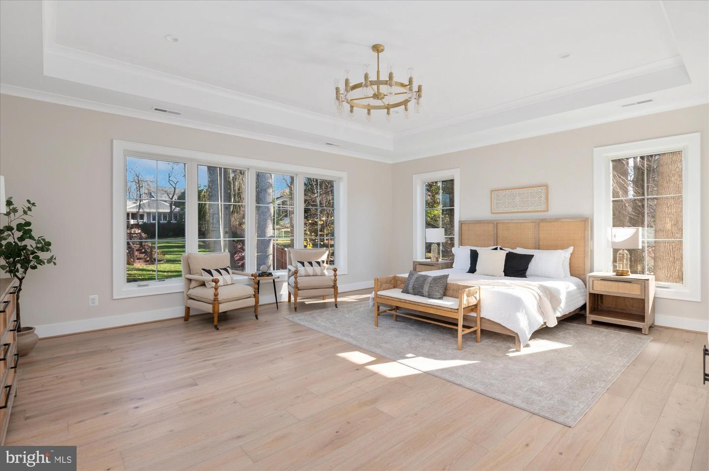 2929 N GREENCASTLE ST, ARLINGTON, Virginia 22207, 6 Bedrooms Bedrooms, ,6 BathroomsBathrooms,Residential,For sale,2929 N GREENCASTLE ST,VAAR2055410 MLS # VAAR2055410