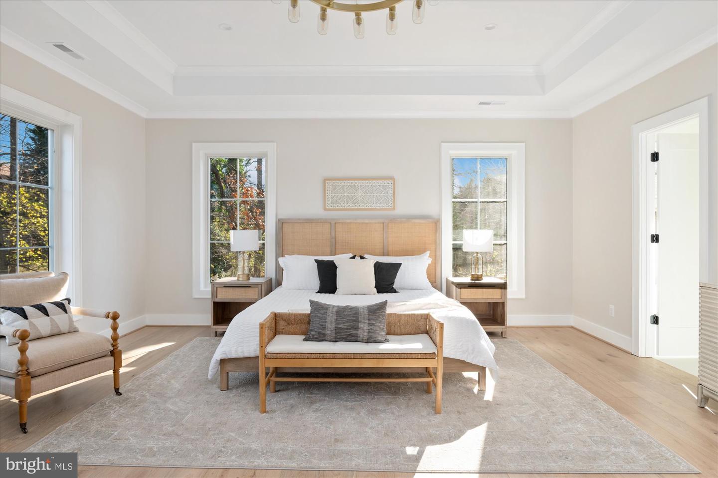 2929 N GREENCASTLE ST, ARLINGTON, Virginia 22207, 6 Bedrooms Bedrooms, ,6 BathroomsBathrooms,Residential,For sale,2929 N GREENCASTLE ST,VAAR2055410 MLS # VAAR2055410