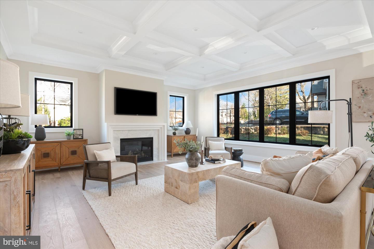 2929 N GREENCASTLE ST, ARLINGTON, Virginia 22207, 6 Bedrooms Bedrooms, ,6 BathroomsBathrooms,Residential,For sale,2929 N GREENCASTLE ST,VAAR2055410 MLS # VAAR2055410