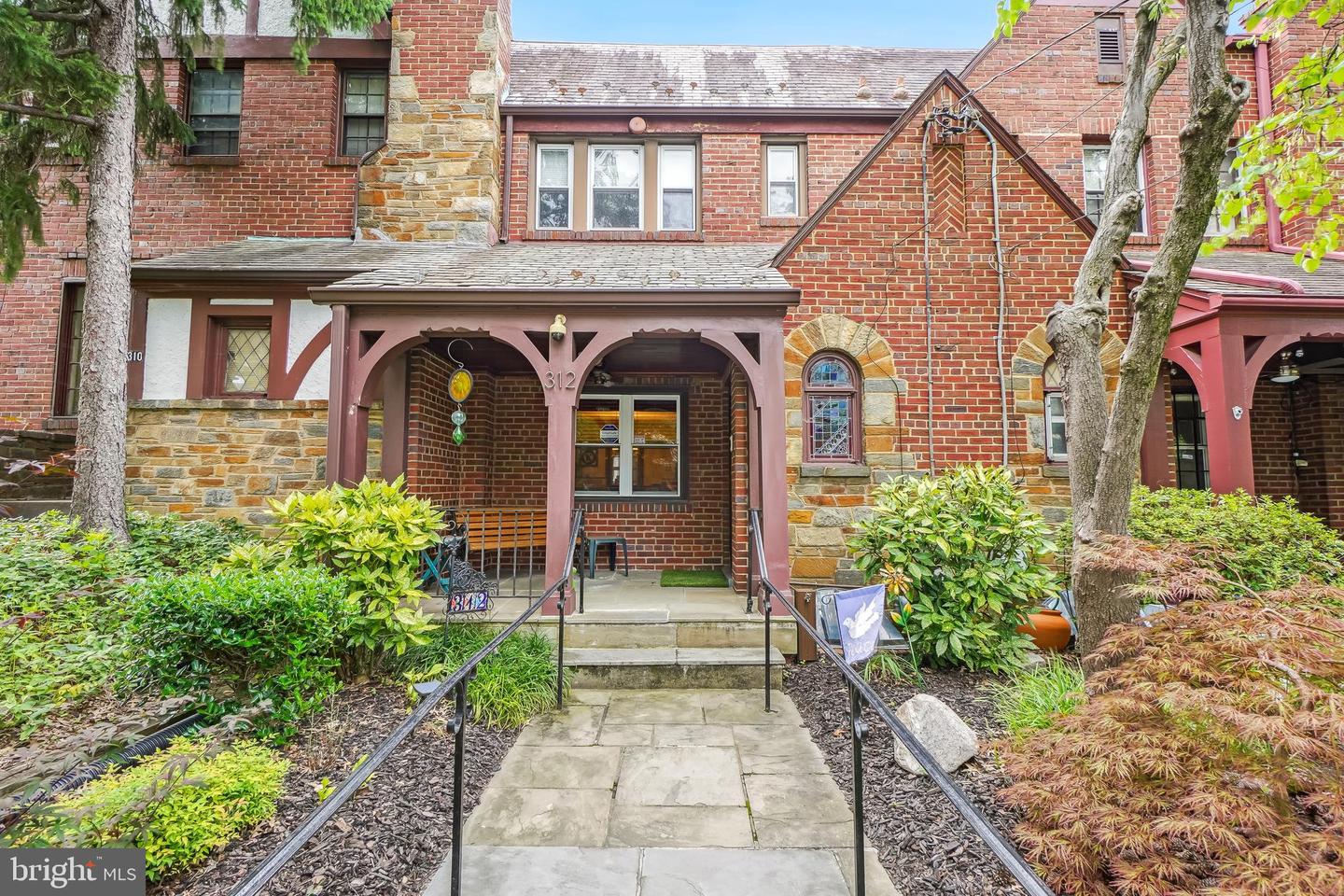 312 JEFFERSON ST NW, WASHINGTON, District Of Columbia 20011, 3 Bedrooms Bedrooms, ,3 BathroomsBathrooms,Residential,For sale,312 JEFFERSON ST NW,DCDC2211838 MLS # DCDC2211838