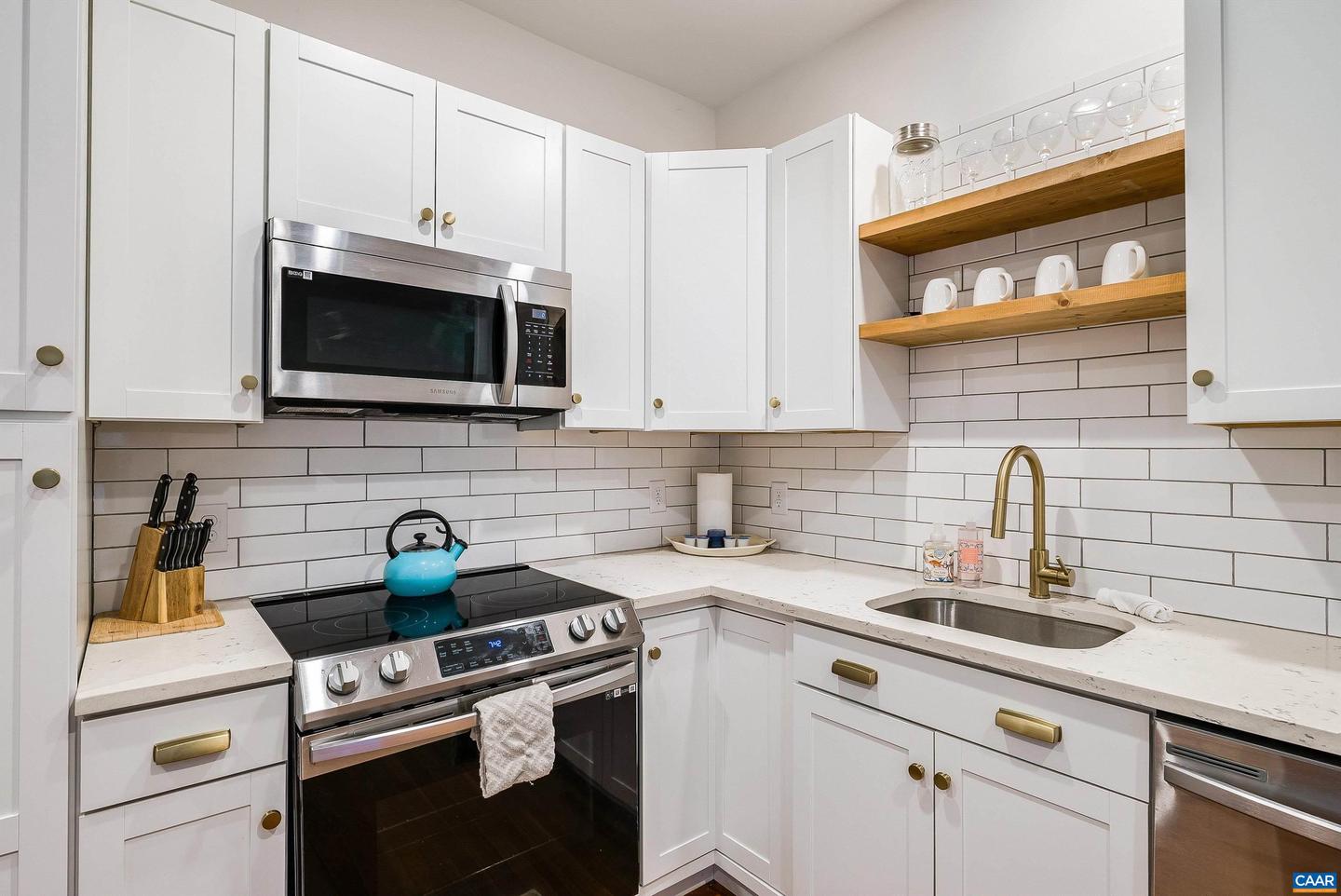 314 W 13TH ST, WAYNESBORO, Virginia 22980, 3 Bedrooms Bedrooms, ,2 BathroomsBathrooms,Residential,For sale,314 W 13TH ST,668213 MLS # 668213