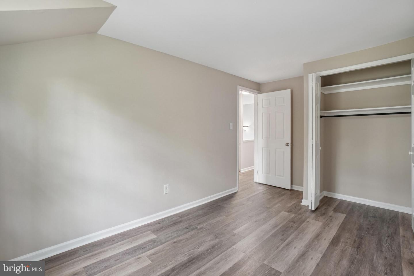 6012 HAVENER HOUSE WAY, CENTREVILLE, Virginia 20120, 2 Bedrooms Bedrooms, ,1 BathroomBathrooms,Residential,For sale,6012 HAVENER HOUSE WAY,VAFX2265356 MLS # VAFX2265356 6012 HAVENER HOUSE WAY, CENTREVILLE, Virginia 20120, 2 Bedrooms Bedrooms, ,1 BathroomBathrooms,Residential,For sale,6012 HAVENER HOUSE WAY,VAFX2265356 MLS # VAFX2265356