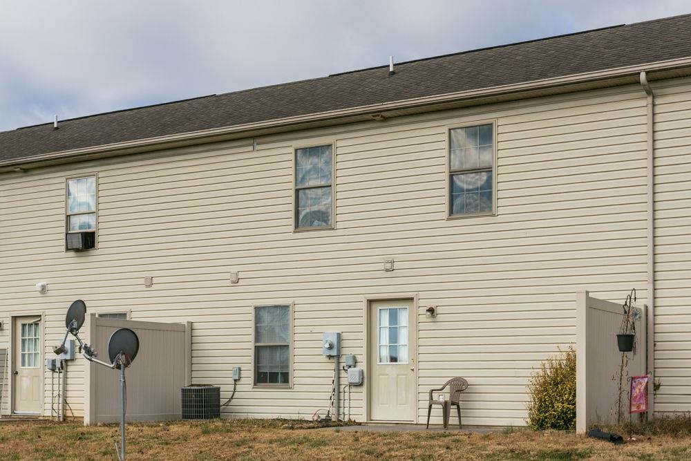 15360 LONE PINE DR, BROADWAY, Virginia 22815, 3 Bedrooms Bedrooms, ,2 BathroomsBathrooms,Residential,15360 LONE PINE DR,671571 MLS # 671571