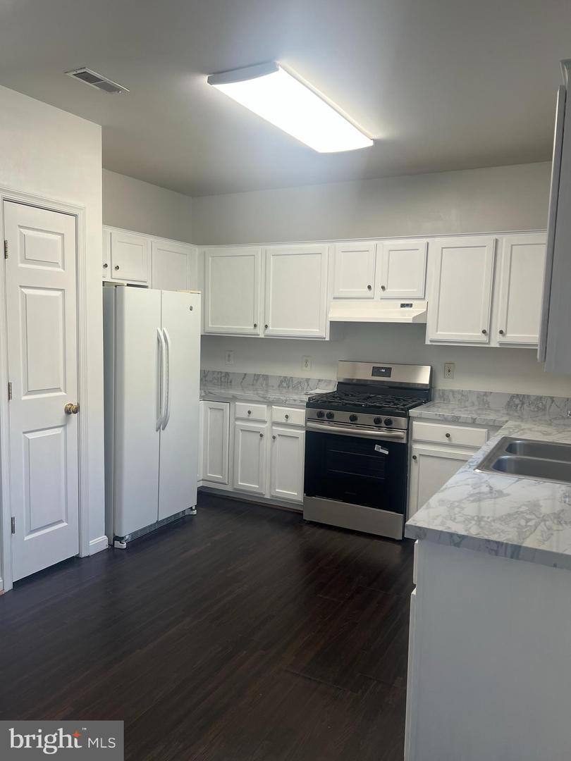 9418 BLACK HAWK CT, MANASSAS PARK, Virginia 20111, 3 Bedrooms Bedrooms, ,2 BathroomsBathrooms,Residential,For sale,9418 BLACK HAWK CT,VAMP2003348 MLS # VAMP2003348 9418 BLACK HAWK CT, MANASSAS PARK, Virginia 20111, 3 Bedrooms Bedrooms, ,2 BathroomsBathrooms,Residential,For sale,9418 BLACK HAWK CT,VAMP2003348 MLS # VAMP2003348