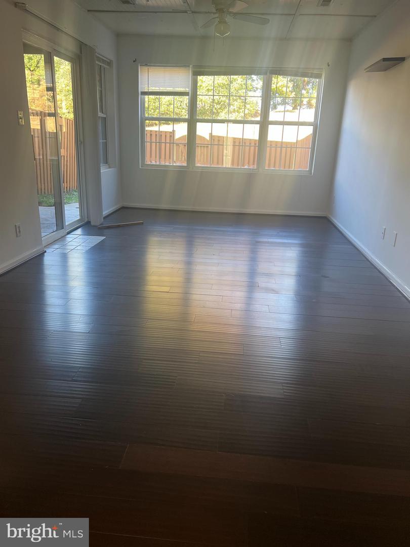 9418 BLACK HAWK CT, MANASSAS PARK, Virginia 20111, 3 Bedrooms Bedrooms, ,2 BathroomsBathrooms,Residential,For sale,9418 BLACK HAWK CT,VAMP2003348 MLS # VAMP2003348 9418 BLACK HAWK CT, MANASSAS PARK, Virginia 20111, 3 Bedrooms Bedrooms, ,2 BathroomsBathrooms,Residential,For sale,9418 BLACK HAWK CT,VAMP2003348 MLS # VAMP2003348