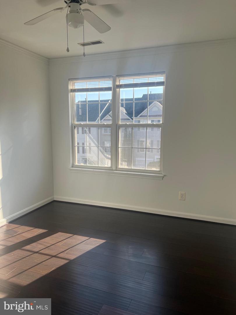 9418 BLACK HAWK CT, MANASSAS PARK, Virginia 20111, 3 Bedrooms Bedrooms, ,2 BathroomsBathrooms,Residential,For sale,9418 BLACK HAWK CT,VAMP2003348 MLS # VAMP2003348 9418 BLACK HAWK CT, MANASSAS PARK, Virginia 20111, 3 Bedrooms Bedrooms, ,2 BathroomsBathrooms,Residential,For sale,9418 BLACK HAWK CT,VAMP2003348 MLS # VAMP2003348